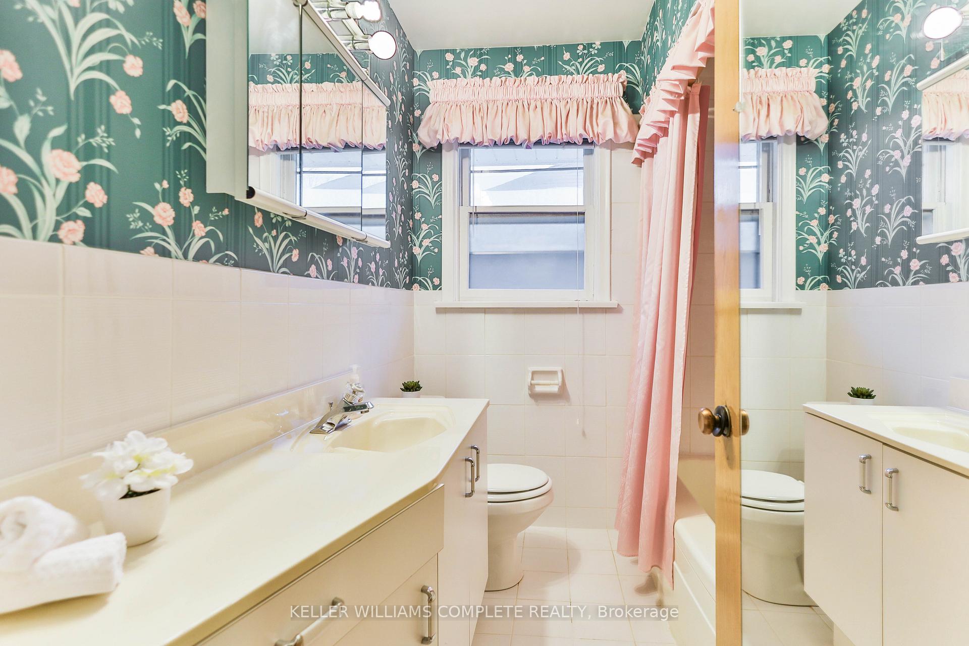 Photo 14 of 25 Grandfield Street, Hamilton, Huntington — HOMEH