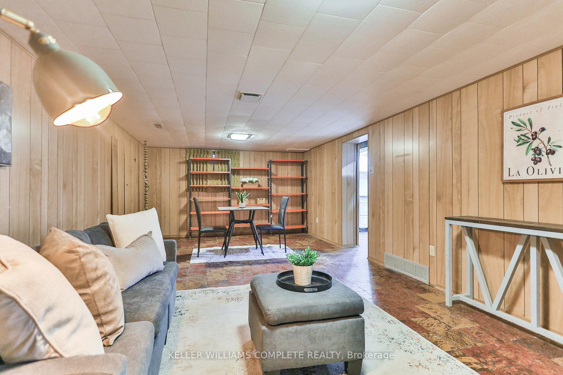 Photo 28 of 25 Grandfield Street, Hamilton, Huntington — HOMEH