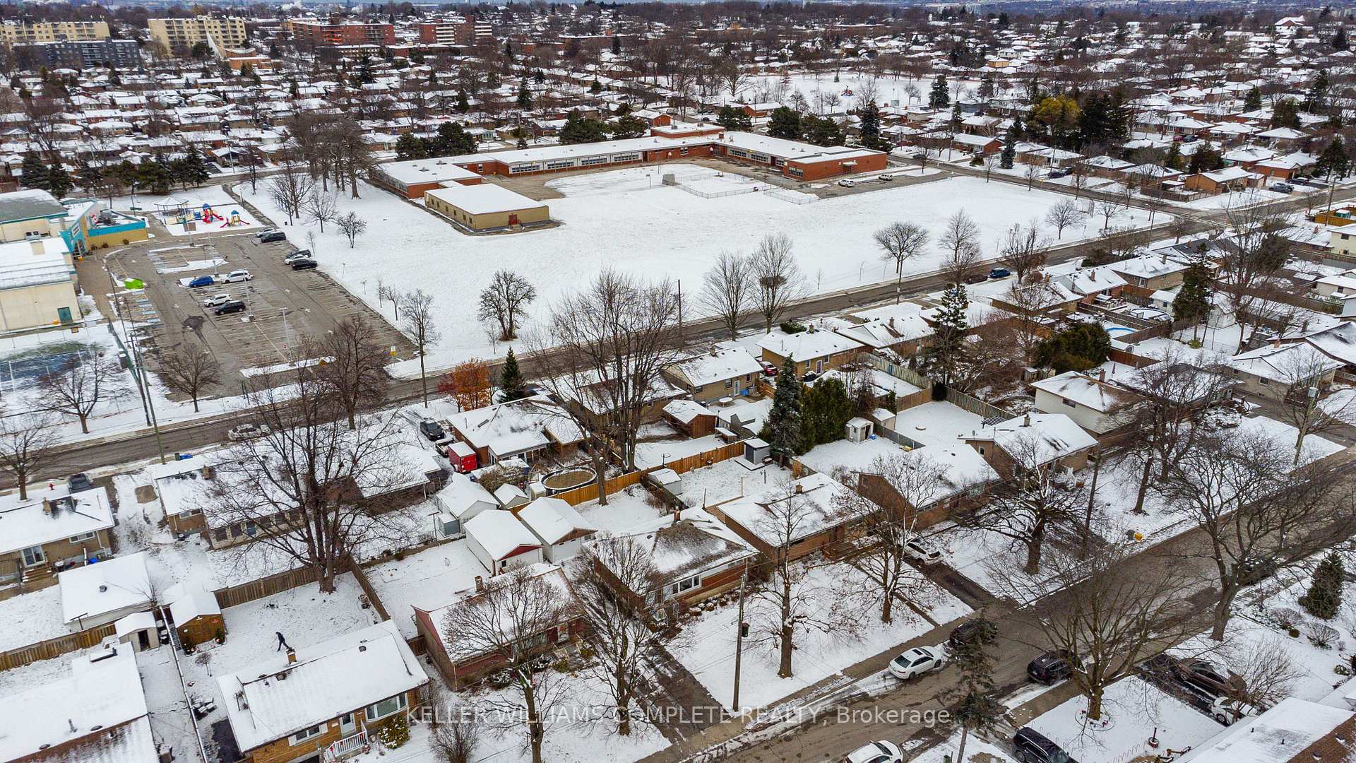 Photo 39 of 25 Grandfield Street, Hamilton, Huntington — HOMEH