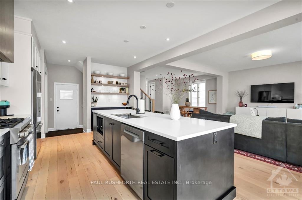Photo 10 of 65 Pelham Crescent, Ottawa, Goulbourn Twp From Franktown Rd/South To Rideau — HOMEH