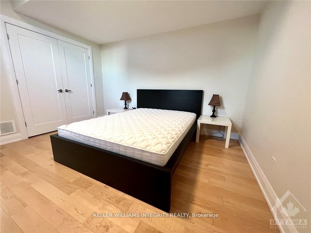 Photo 13 of 744 Meadowridge Circle, Ottawa, Carp — HOMEH