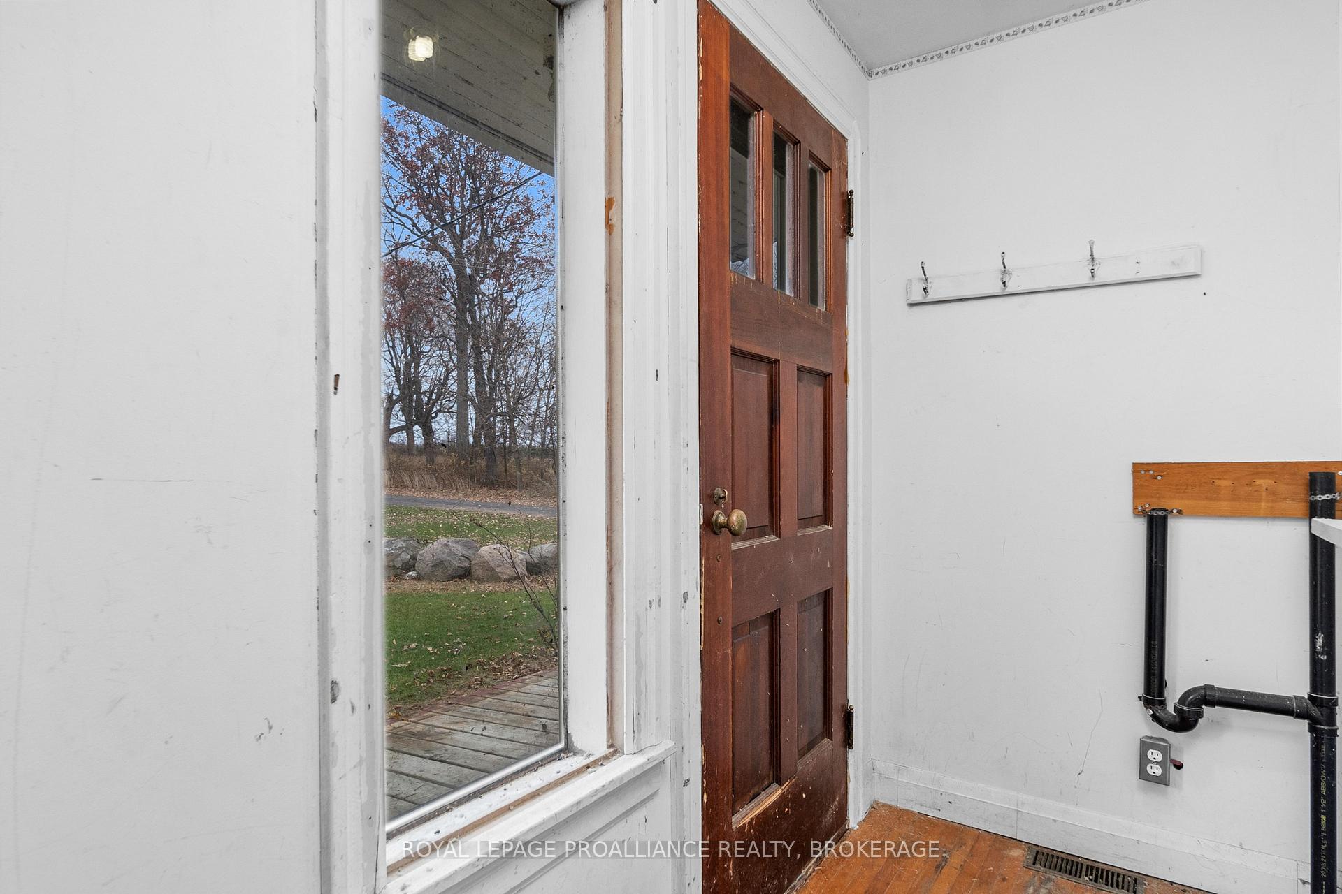Photo 7 of 217 Eleventh Line Road, Frontenac Islands, The Islands — HOMEH