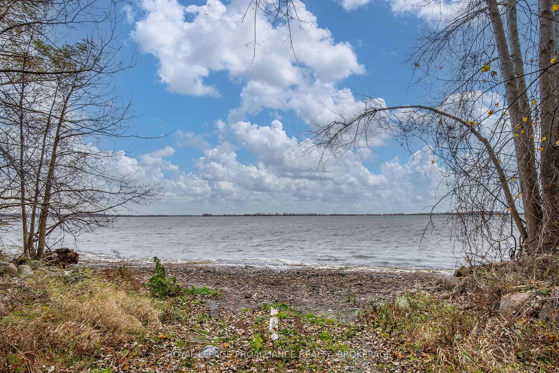 Photo 16 of 217 Eleventh Line Road, Frontenac Islands, The Islands — HOMEH