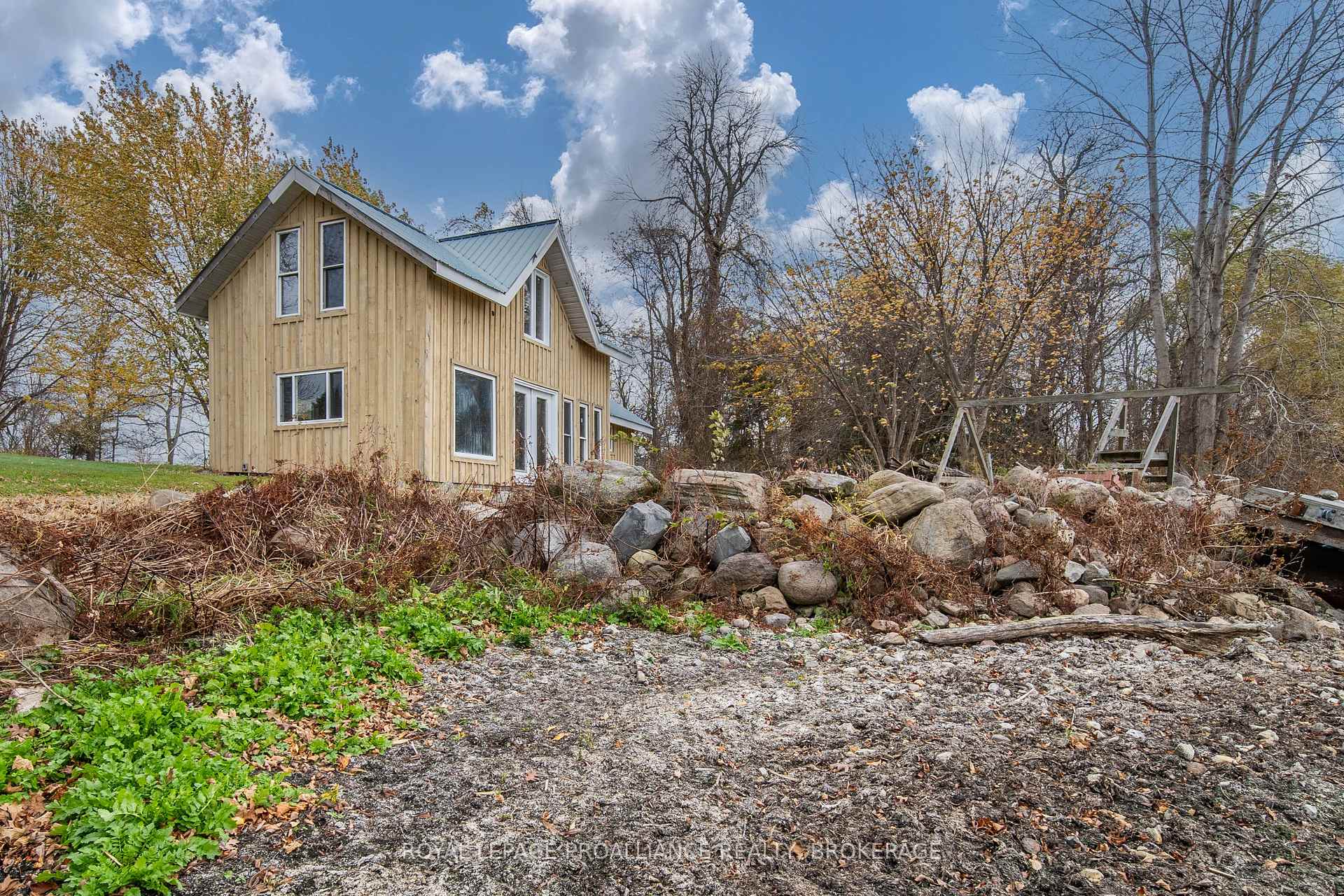 Photo 25 of 217 Eleventh Line Road, Frontenac Islands, The Islands — HOMEH