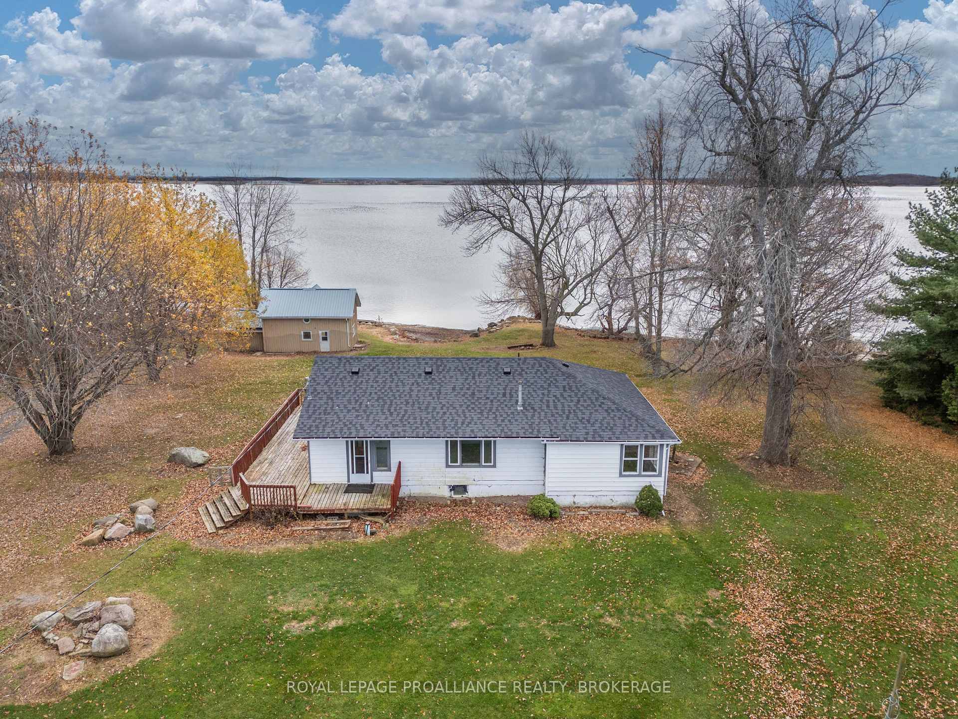 Photo 26 of 217 Eleventh Line Road, Frontenac Islands, The Islands — HOMEH