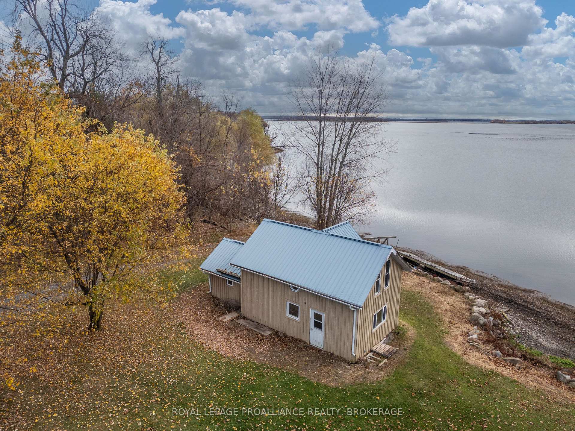 Photo 30 of 217 Eleventh Line Road, Frontenac Islands, The Islands — HOMEH
