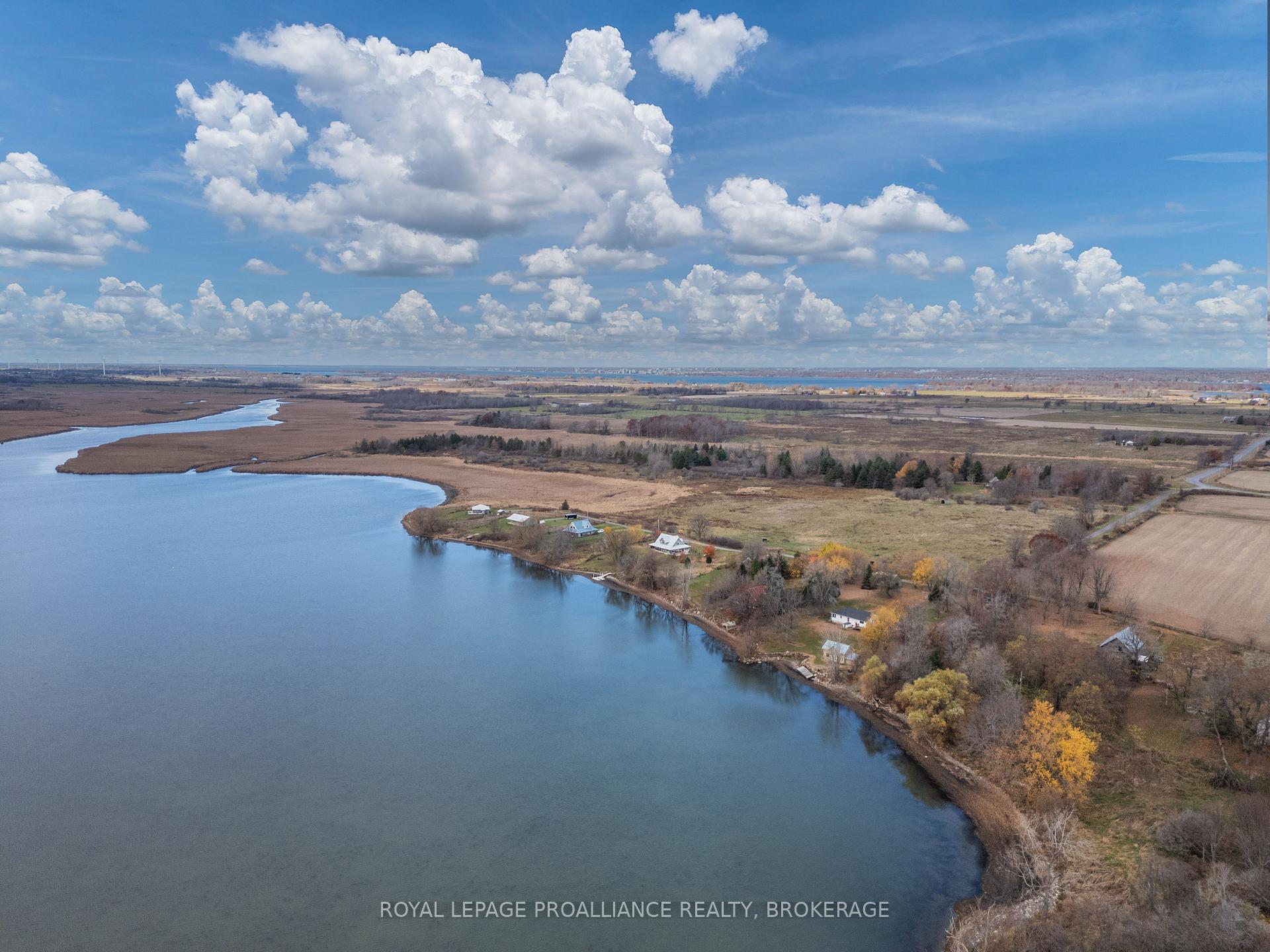 Photo 33 of 217 Eleventh Line Road, Frontenac Islands, The Islands — HOMEH