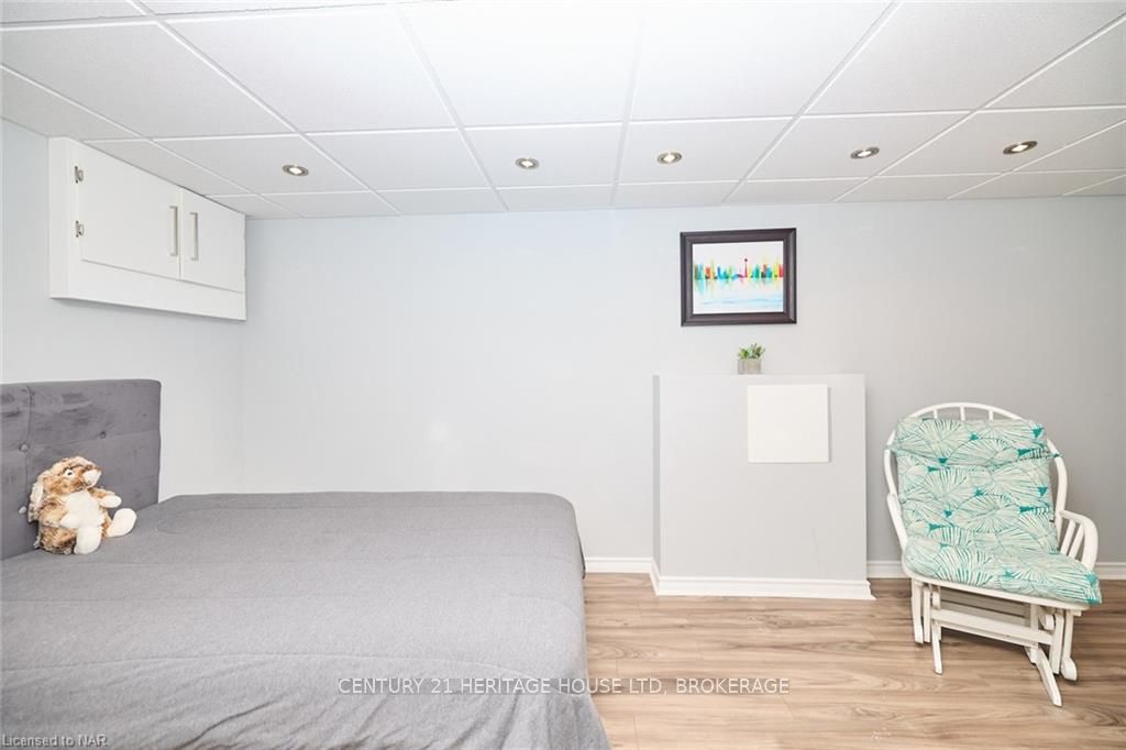 Photo 24 of 65 Wakelin Terrace, St. Catharines, Carlton/Bunting — HOMEH