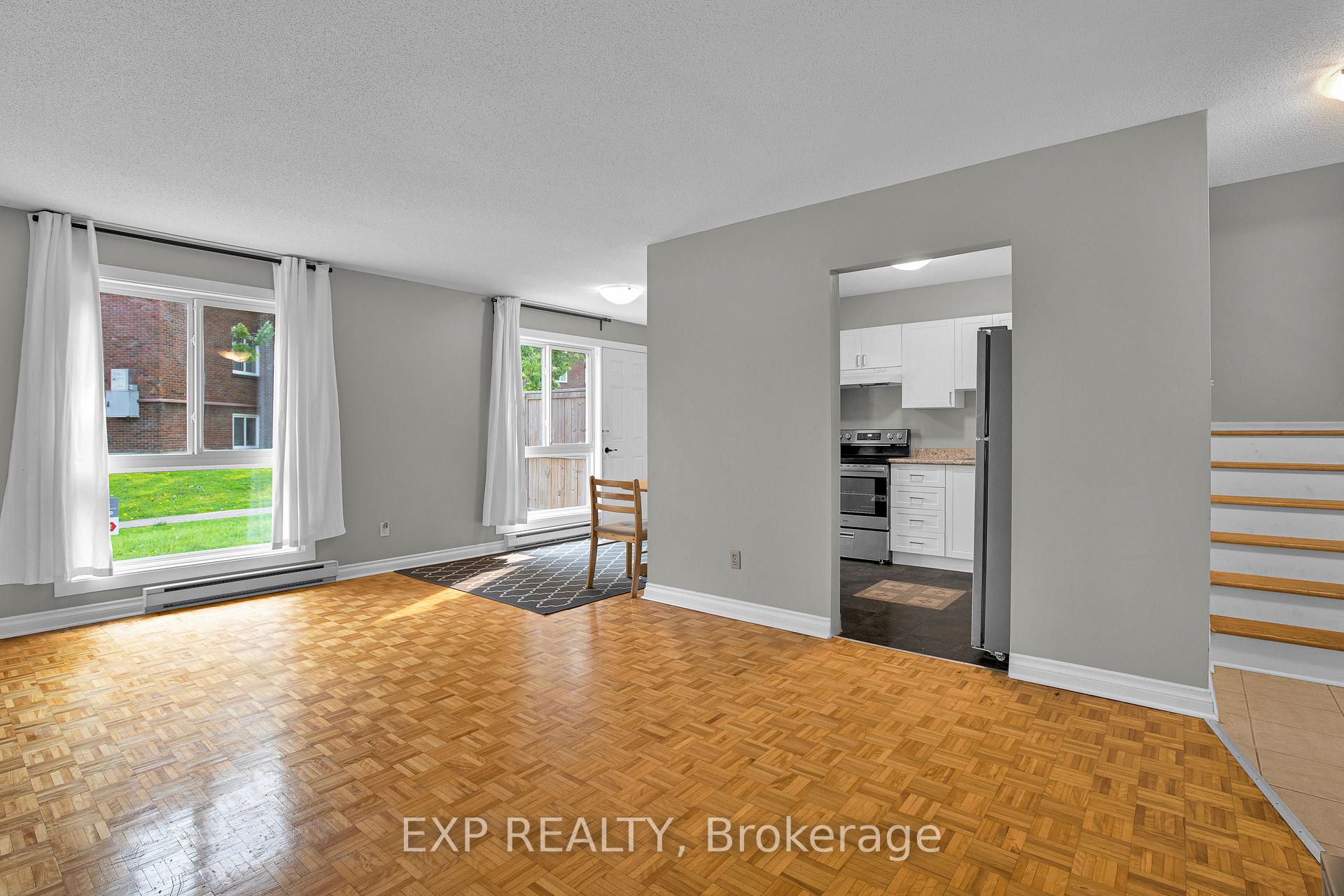 Photo 5 of Unit 39J, 1958 Jasmine Crescent, Ottawa, Beacon Hill South — HOMEH