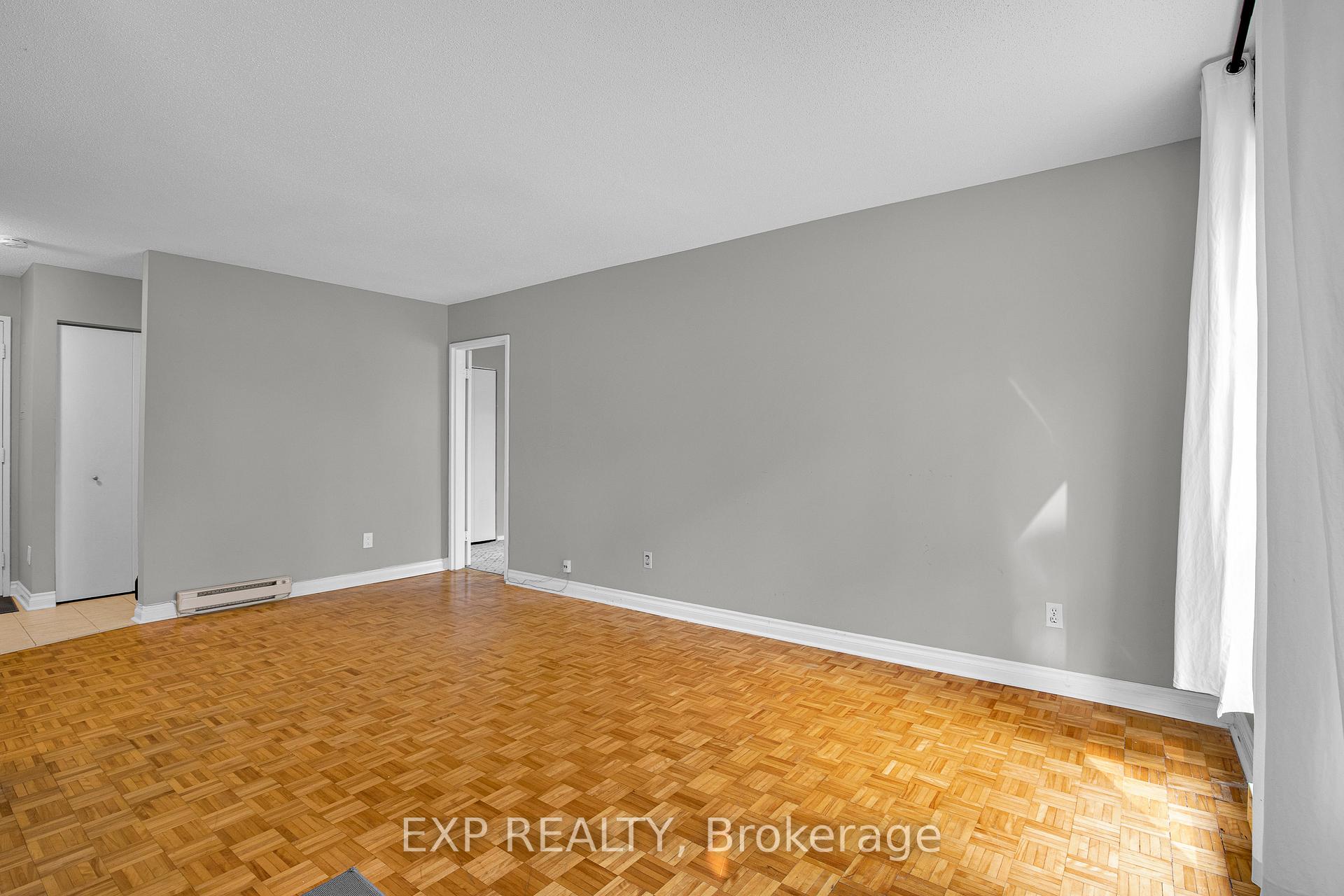 Photo 7 of Unit 39J, 1958 Jasmine Crescent, Ottawa, Beacon Hill South — HOMEH