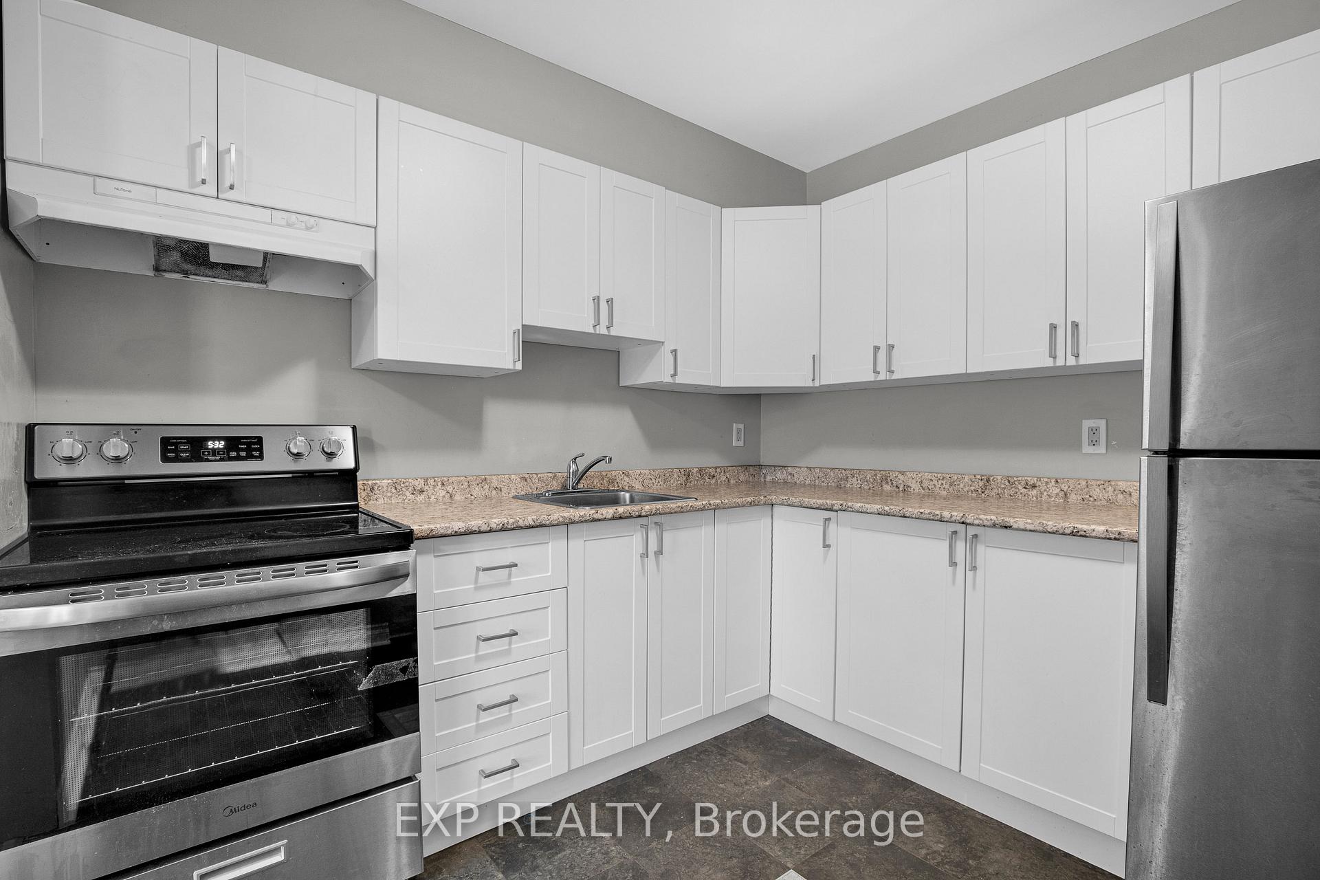 Photo 11 of Unit 39J, 1958 Jasmine Crescent, Ottawa, Beacon Hill South — HOMEH