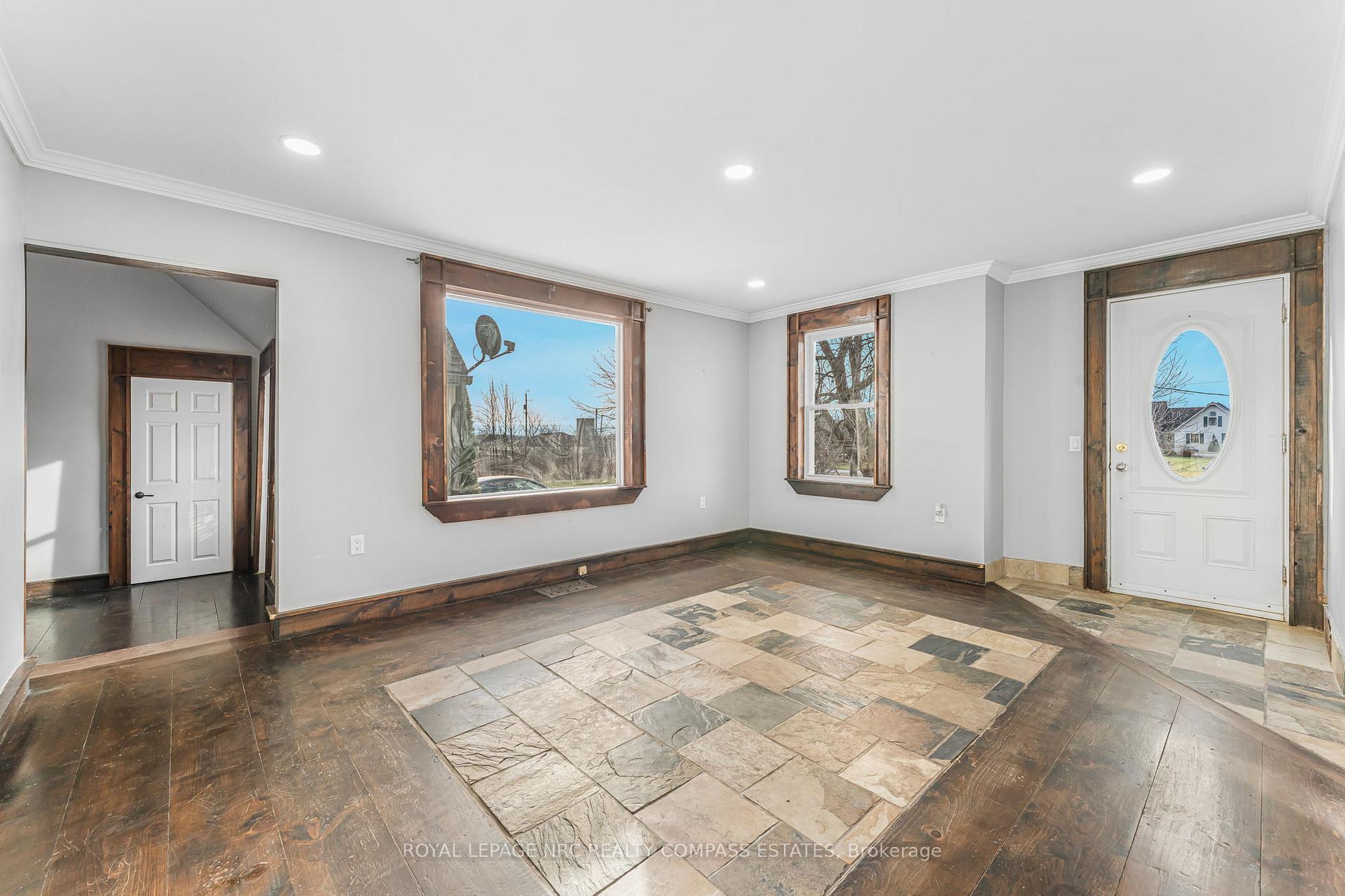 Photo 12 of 97 Smith Road, Hamilton, Rural Stoney Creek — HOMEH