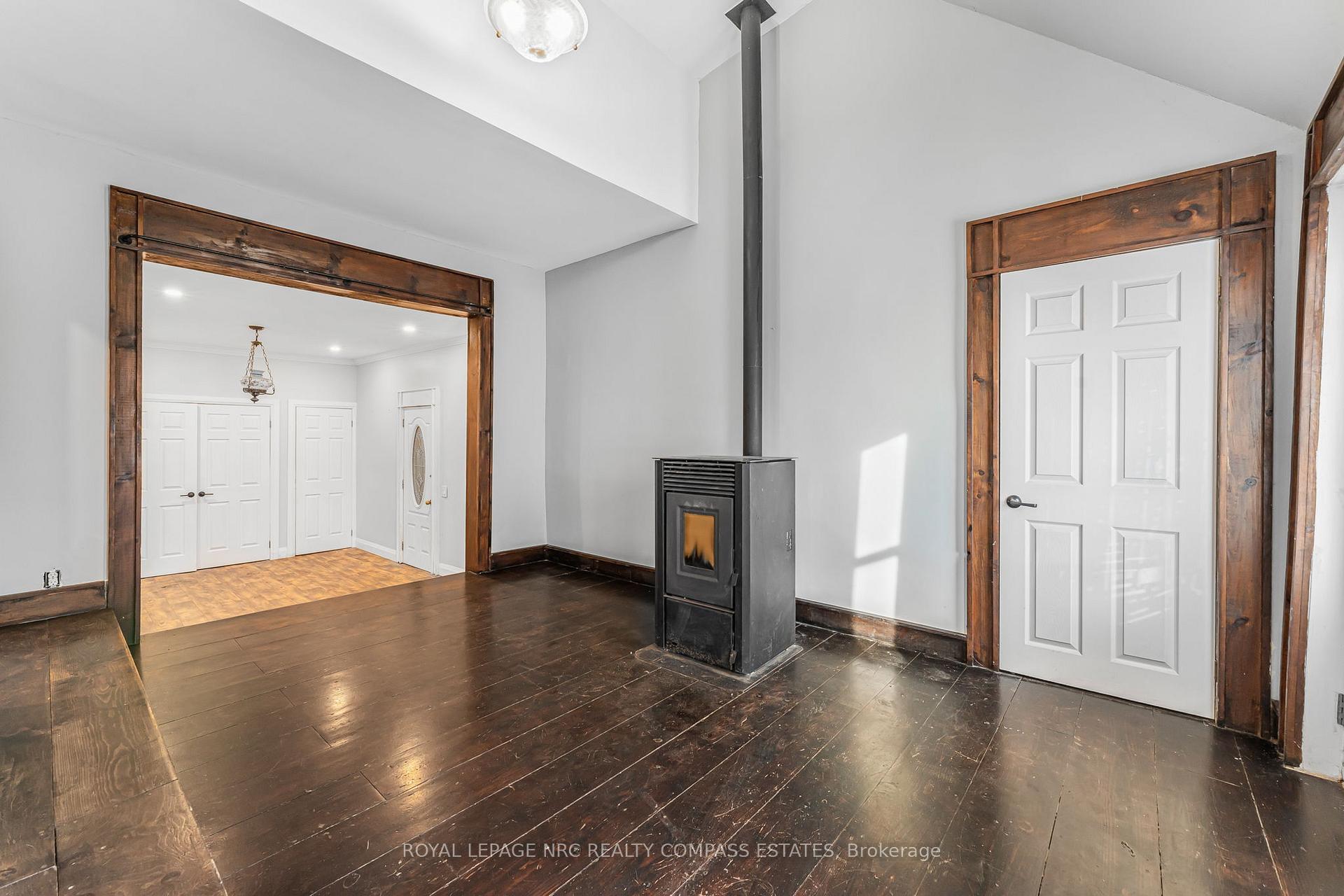 Photo 14 of 97 Smith Road, Hamilton, Rural Stoney Creek — HOMEH