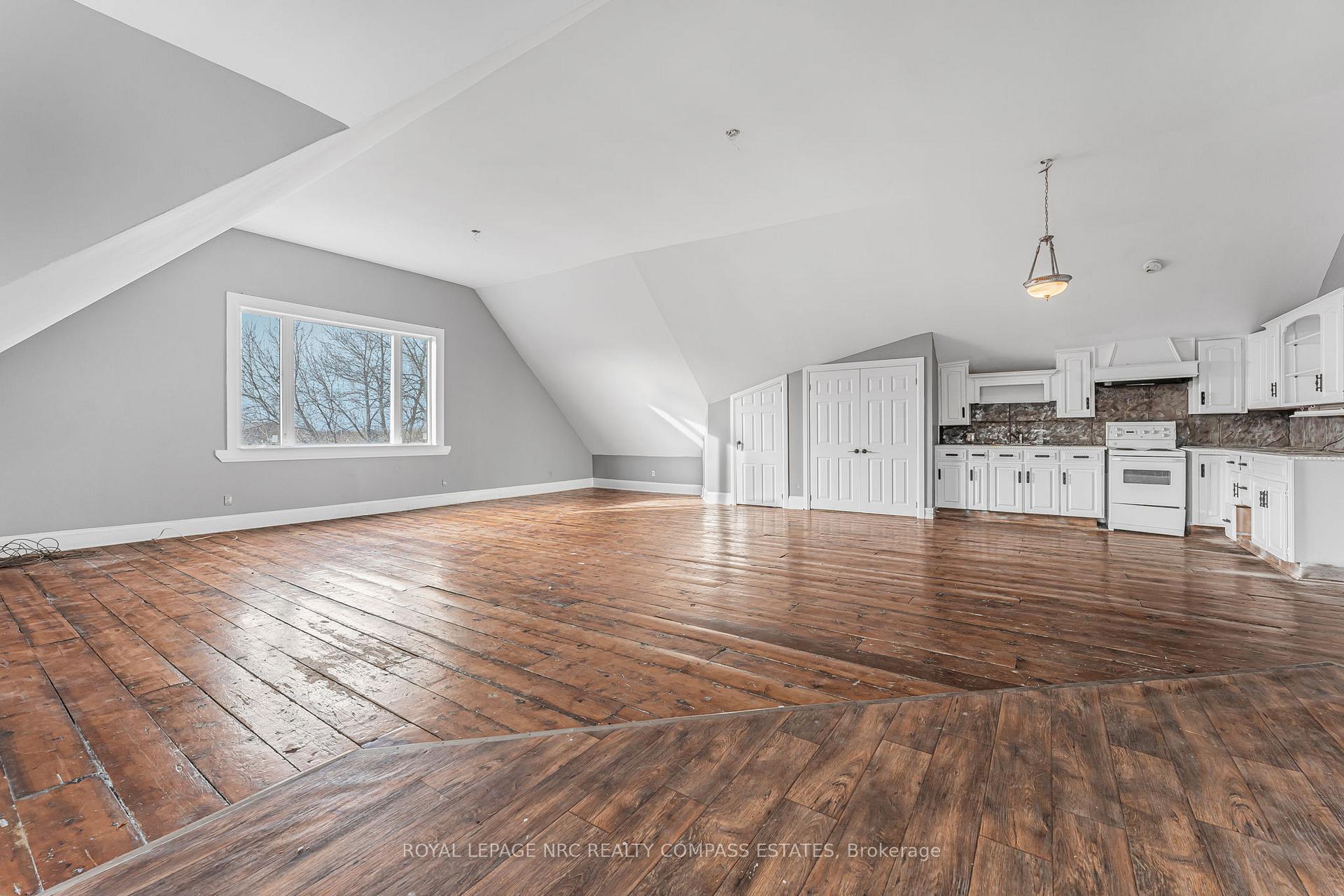 Photo 22 of 97 Smith Road, Hamilton, Rural Stoney Creek — HOMEH
