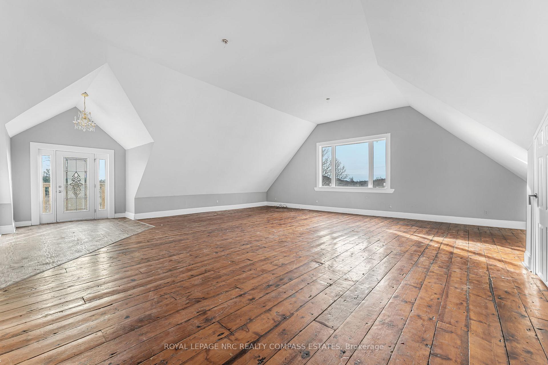 Photo 24 of 97 Smith Road, Hamilton, Rural Stoney Creek — HOMEH