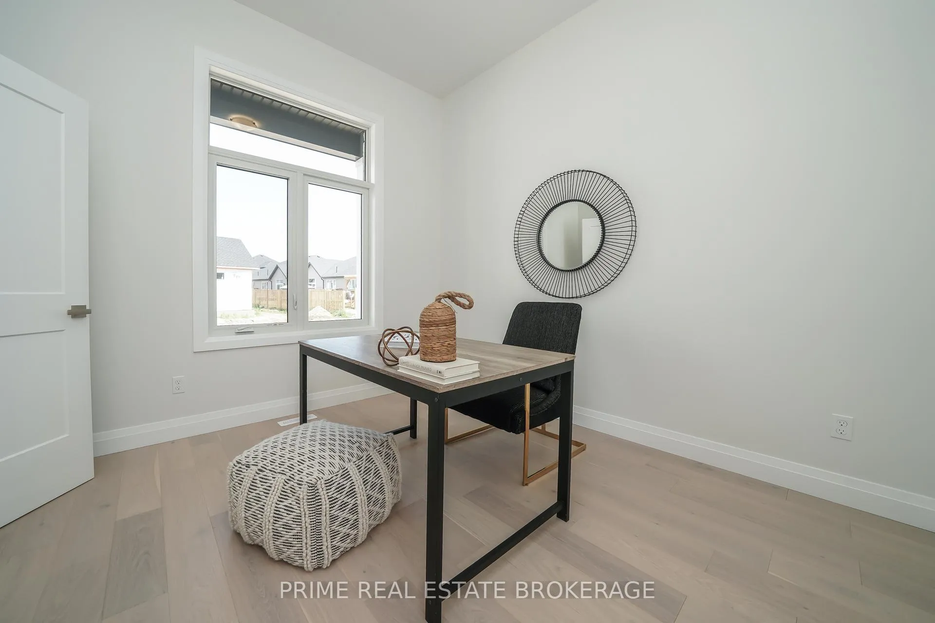 Photo 3 of Unit 3, 62 Compass Trail, Central Elgin, Rural Central Elgin — HOMEH