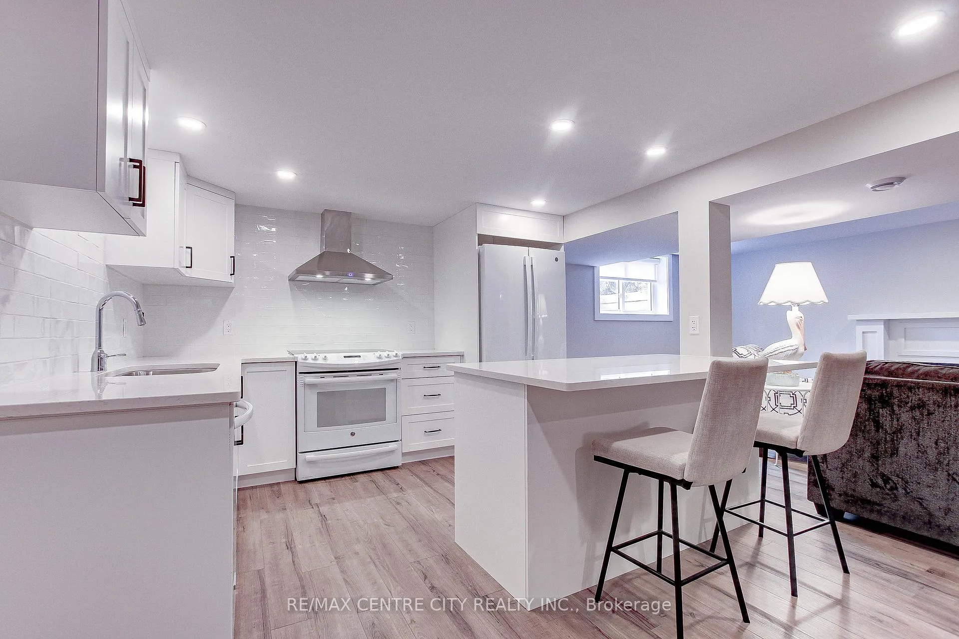 Photo 6 of Unit LOWER, 329 Smith Street, Central Elgin, Port Stanley — HOMEH