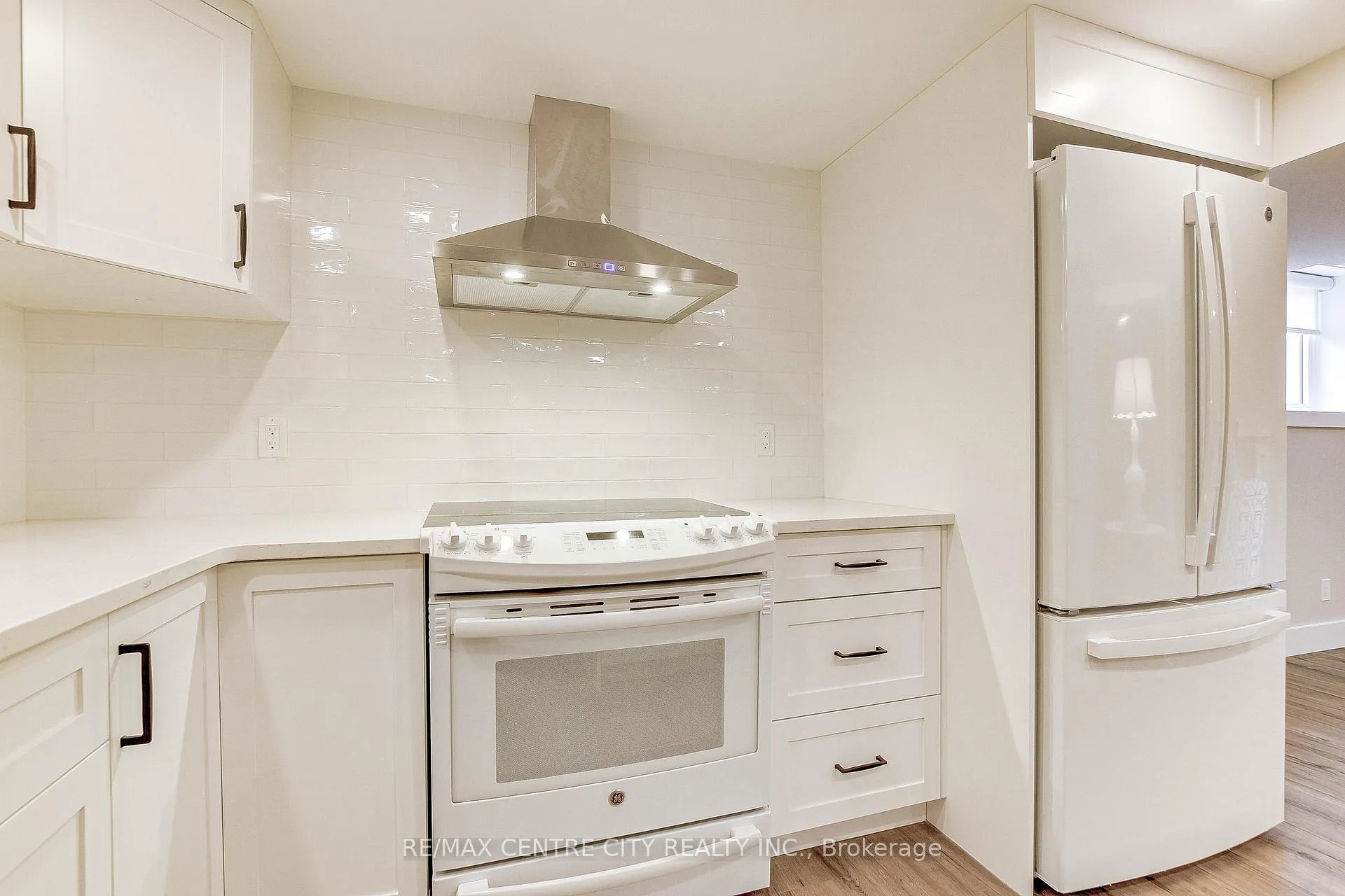Photo 7 of Unit LOWER, 329 Smith Street, Central Elgin, Port Stanley — HOMEH