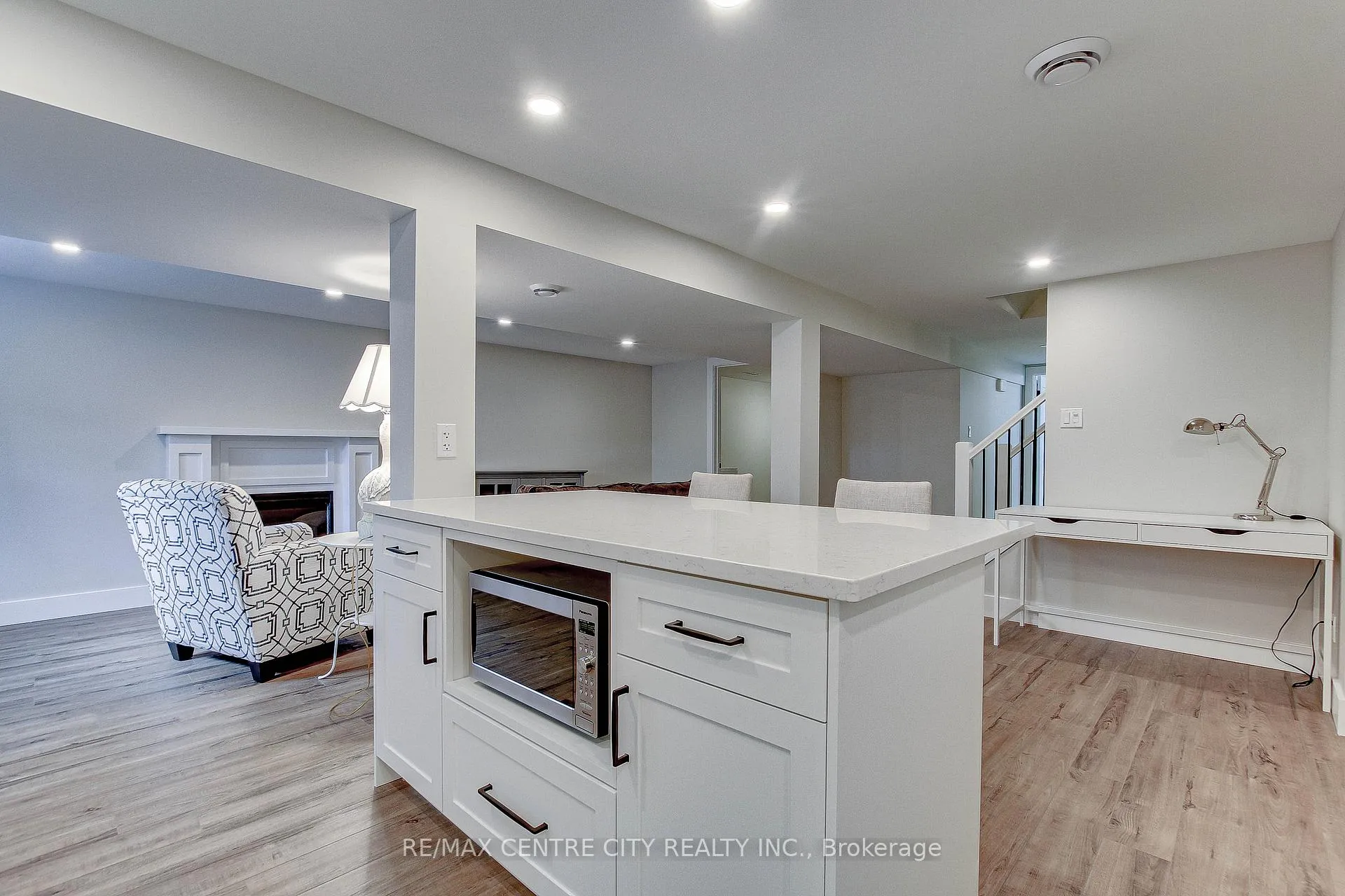 Photo 9 of Unit LOWER, 329 Smith Street, Central Elgin, Port Stanley — HOMEH