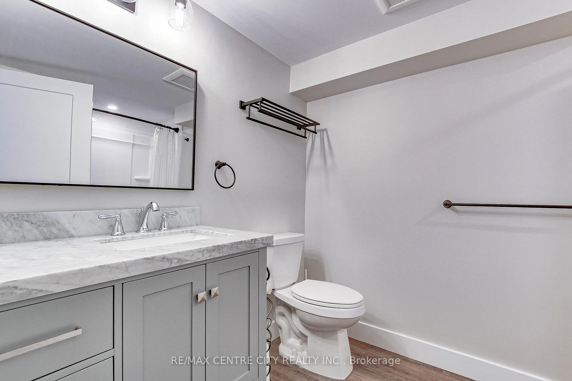 Photo 12 of Unit LOWER, 329 Smith Street, Central Elgin, Port Stanley — HOMEH
