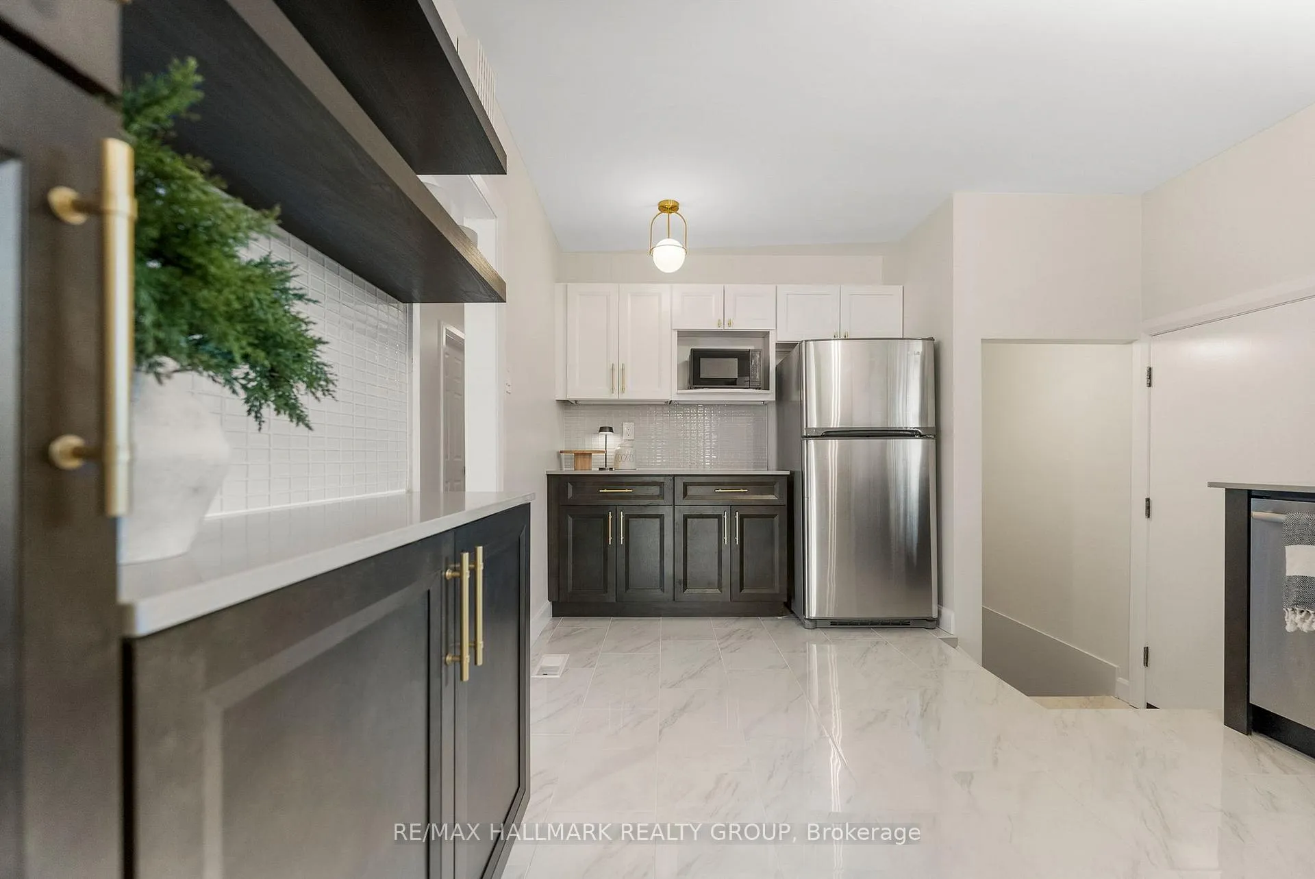 Photo 19 of 942 Elsett Drive, Ottawa, Elmvale Acres/Urbandale — HOMEH