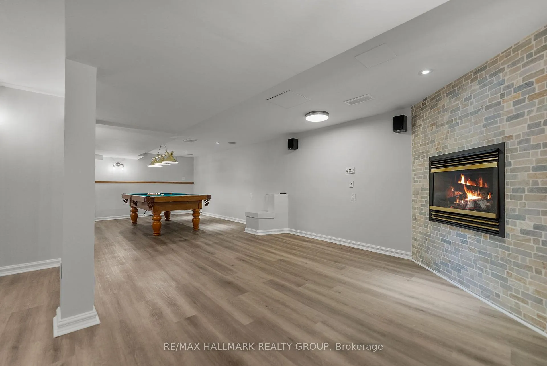 Photo 35 of 942 Elsett Drive, Ottawa, Elmvale Acres/Urbandale — HOMEH