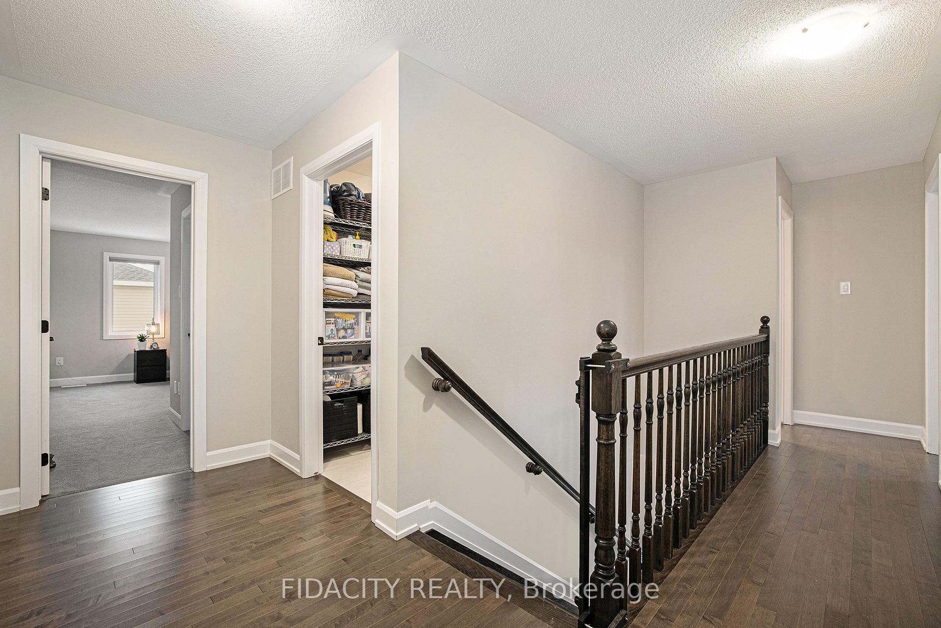 Photo 13 of 228 Kimpton Drive, Ottawa, Stittsville (North) — HOMEH