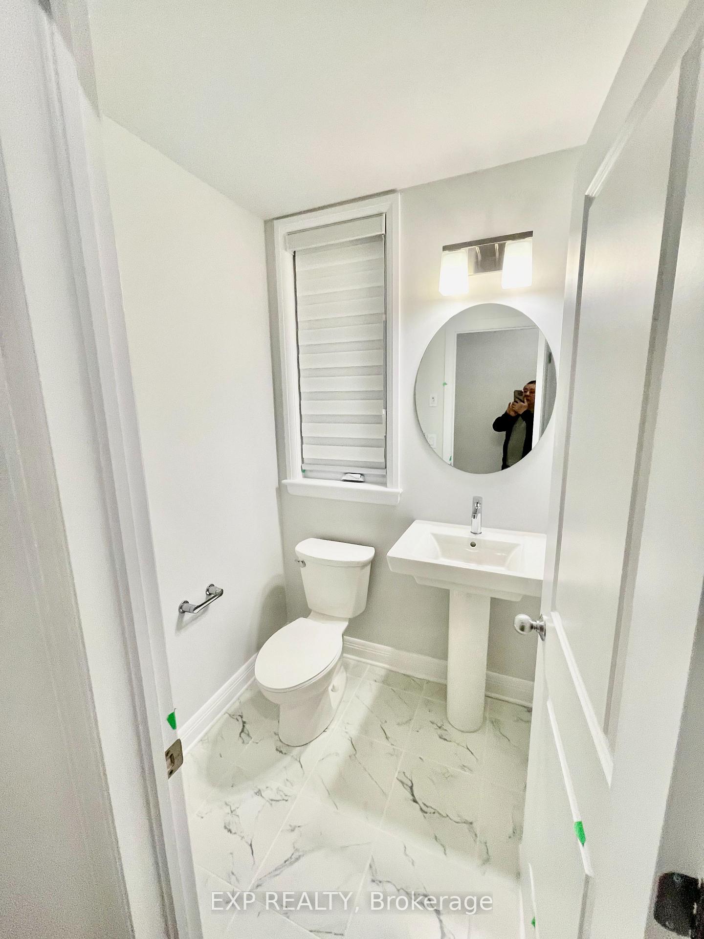 Photo 9 of 23 Kinver Private, Ottawa, Bel Air Heights — HOMEH