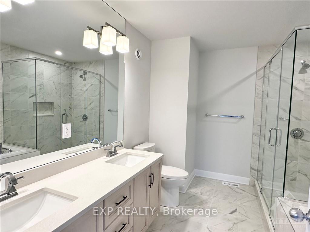 Photo 13 of 23 Kinver Private, Ottawa, Bel Air Heights — HOMEH