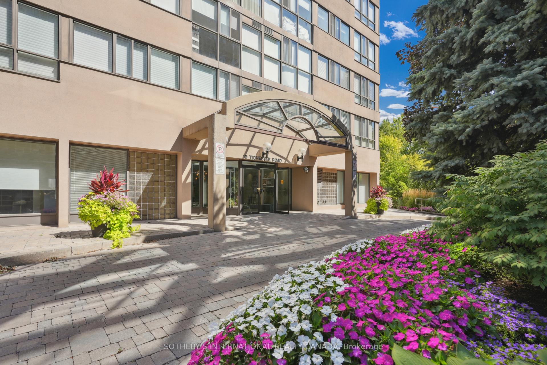 Photo 3 of Unit 501, 10 Tichester Road, Toronto, Forest Hill South — HOMEH