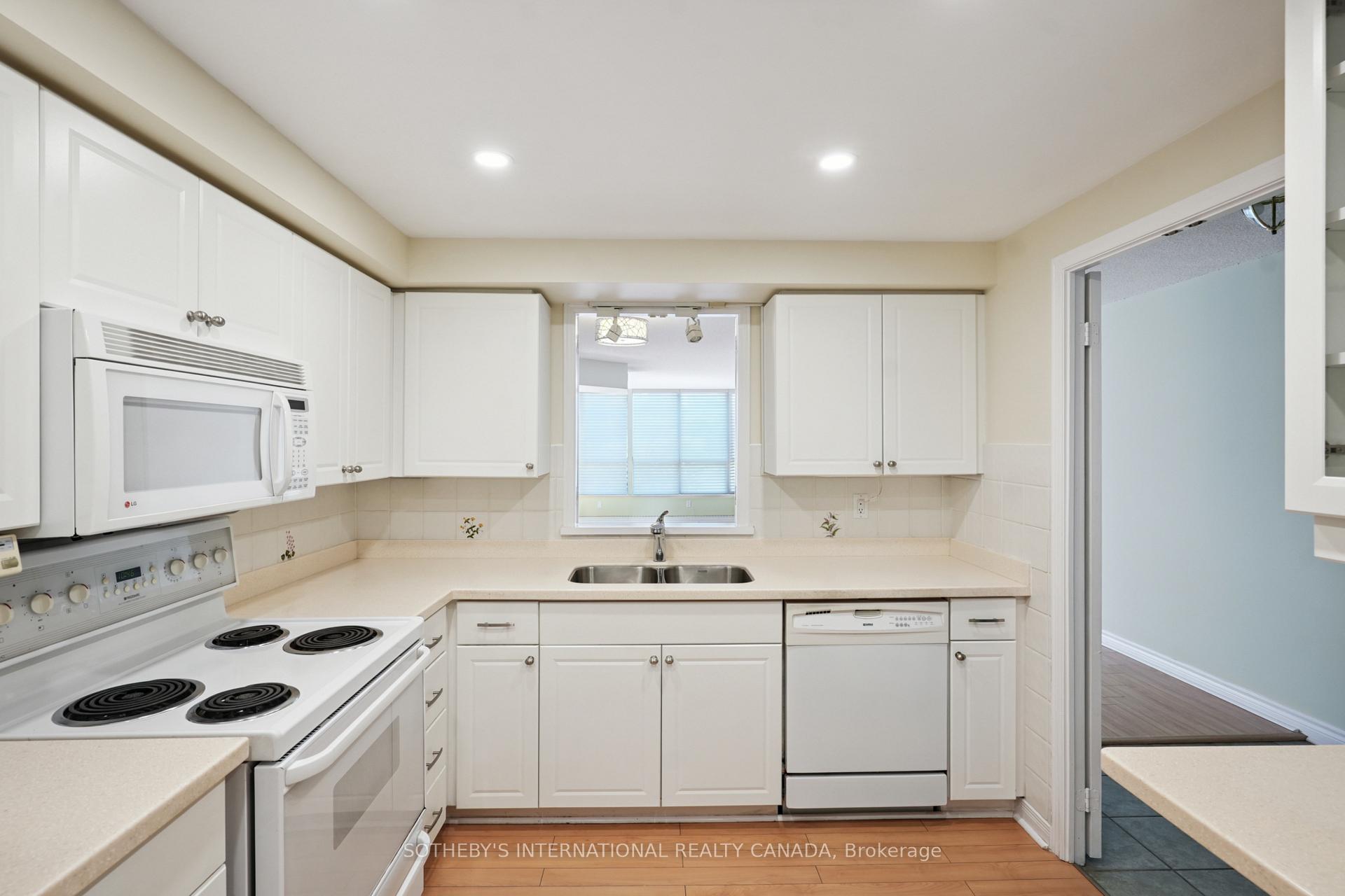 Photo 8 of Unit 501, 10 Tichester Road, Toronto, Forest Hill South — HOMEH