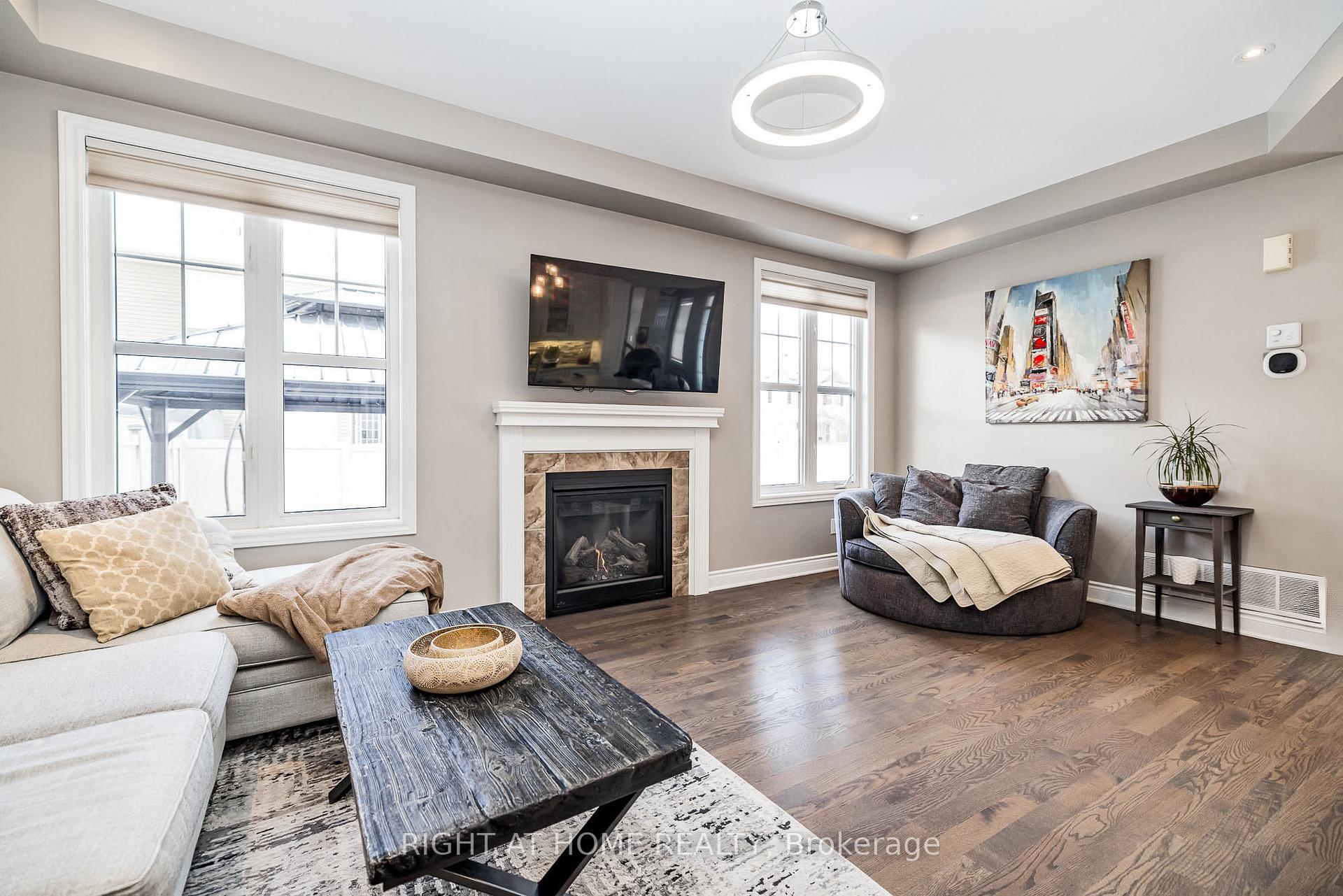 Photo 7 of 339 Eucalyptus Circle, Ottawa, Stittsville (North) — HOMEH
