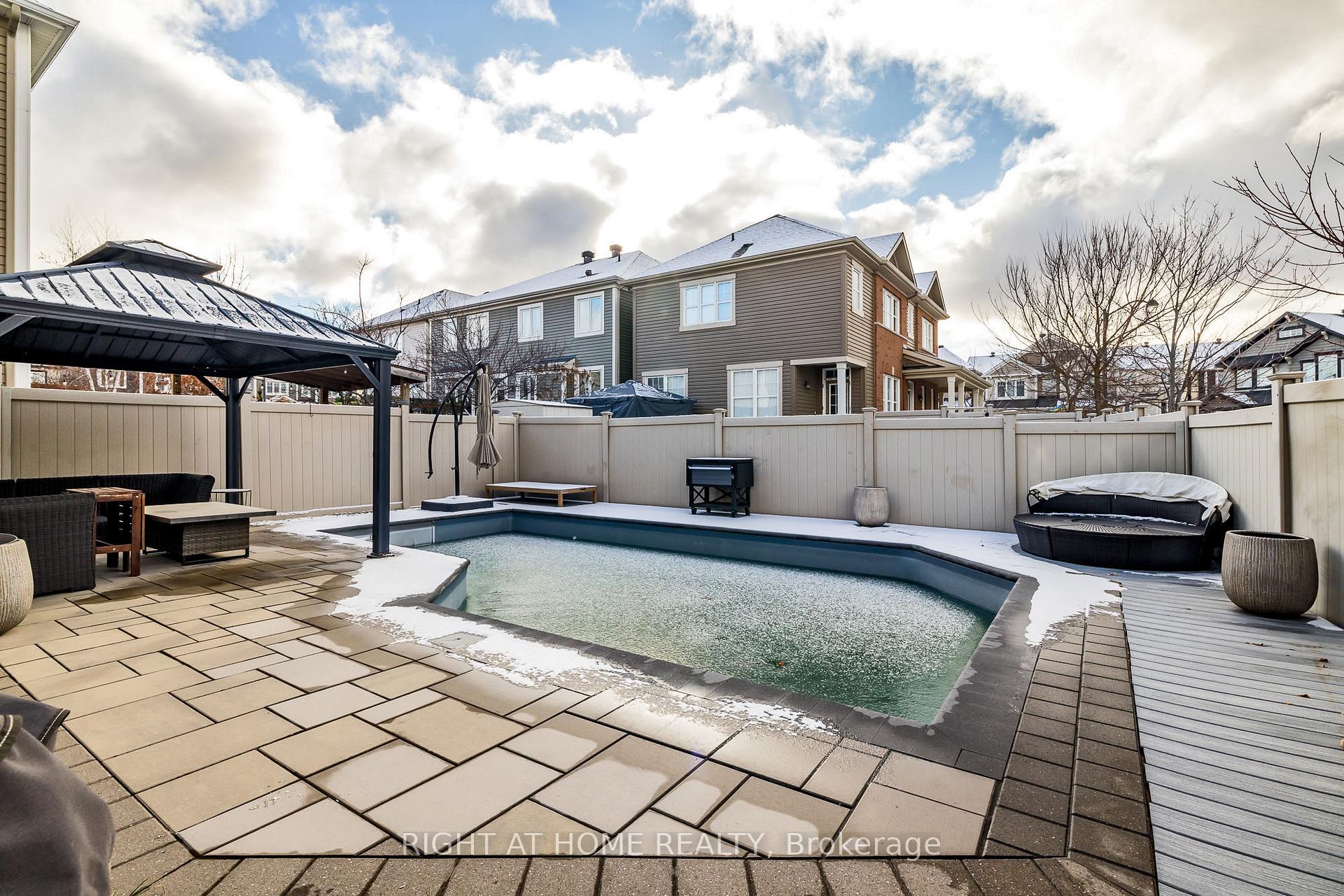 Photo 34 of 339 Eucalyptus Circle, Ottawa, Stittsville (North) — HOMEH