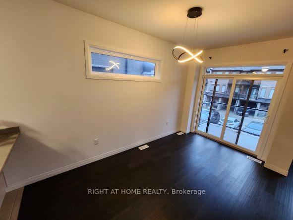 Photo 8 of Unit 273, 30 Times Square Boulevard, Hamilton, Stoney Creek — HOMEH