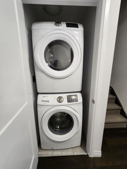 Photo 12 of Unit 273, 30 Times Square Boulevard, Hamilton, Stoney Creek — HOMEH