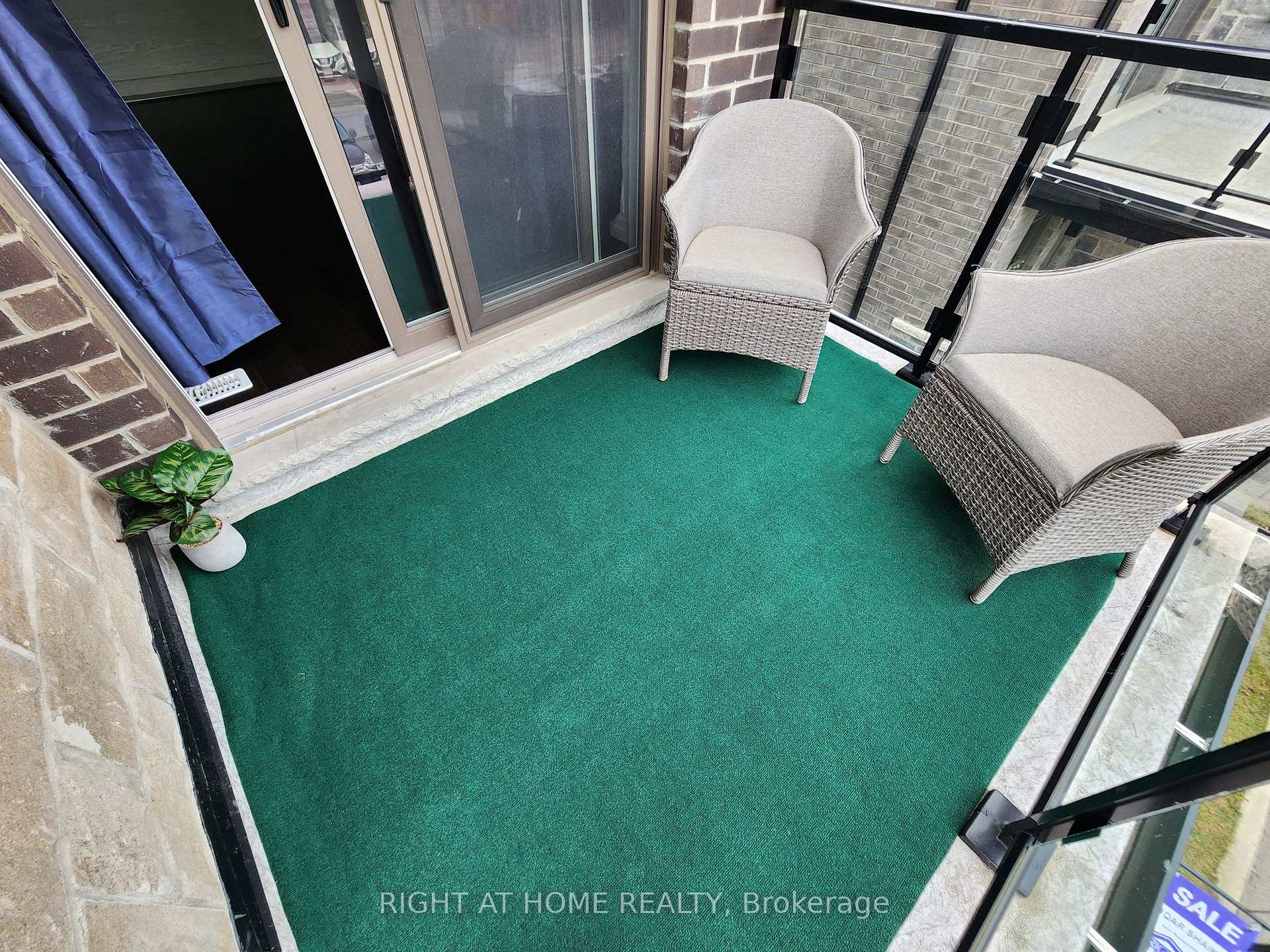 Photo 24 of Unit 273, 30 Times Square Boulevard, Hamilton, Stoney Creek — HOMEH