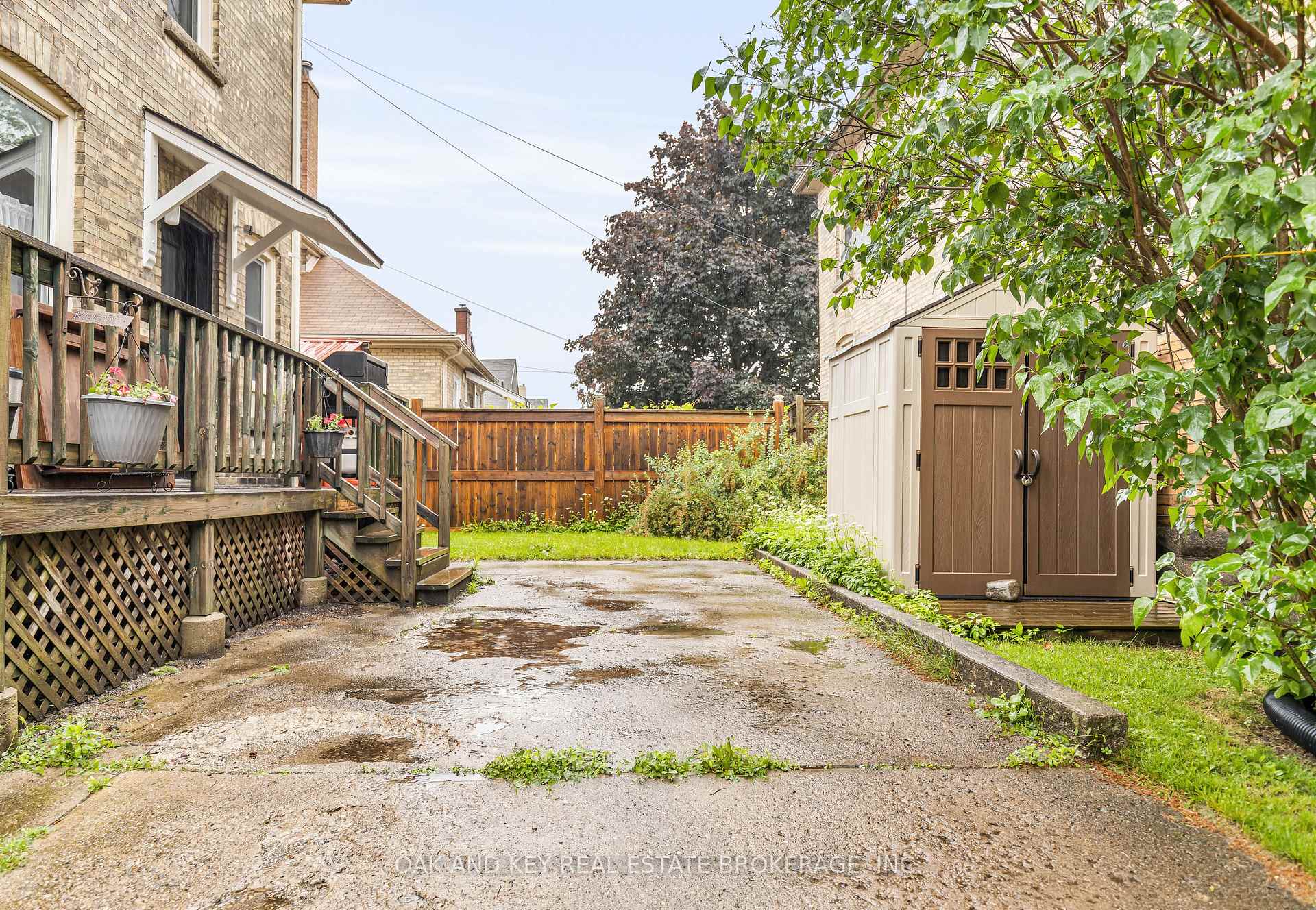 Photo 7 of 43 Queen Street, St. Thomas — HOMEH