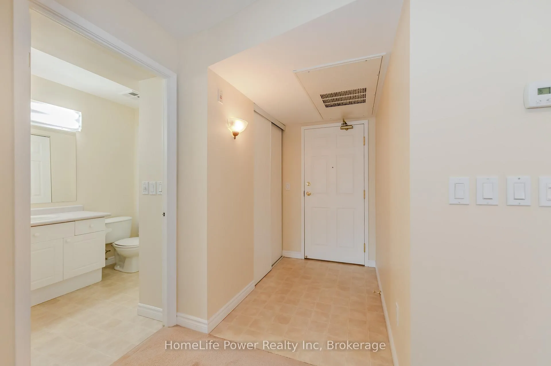 Photo 4 of Unit 506, 20 St George Street, Kitchener — HOMEH