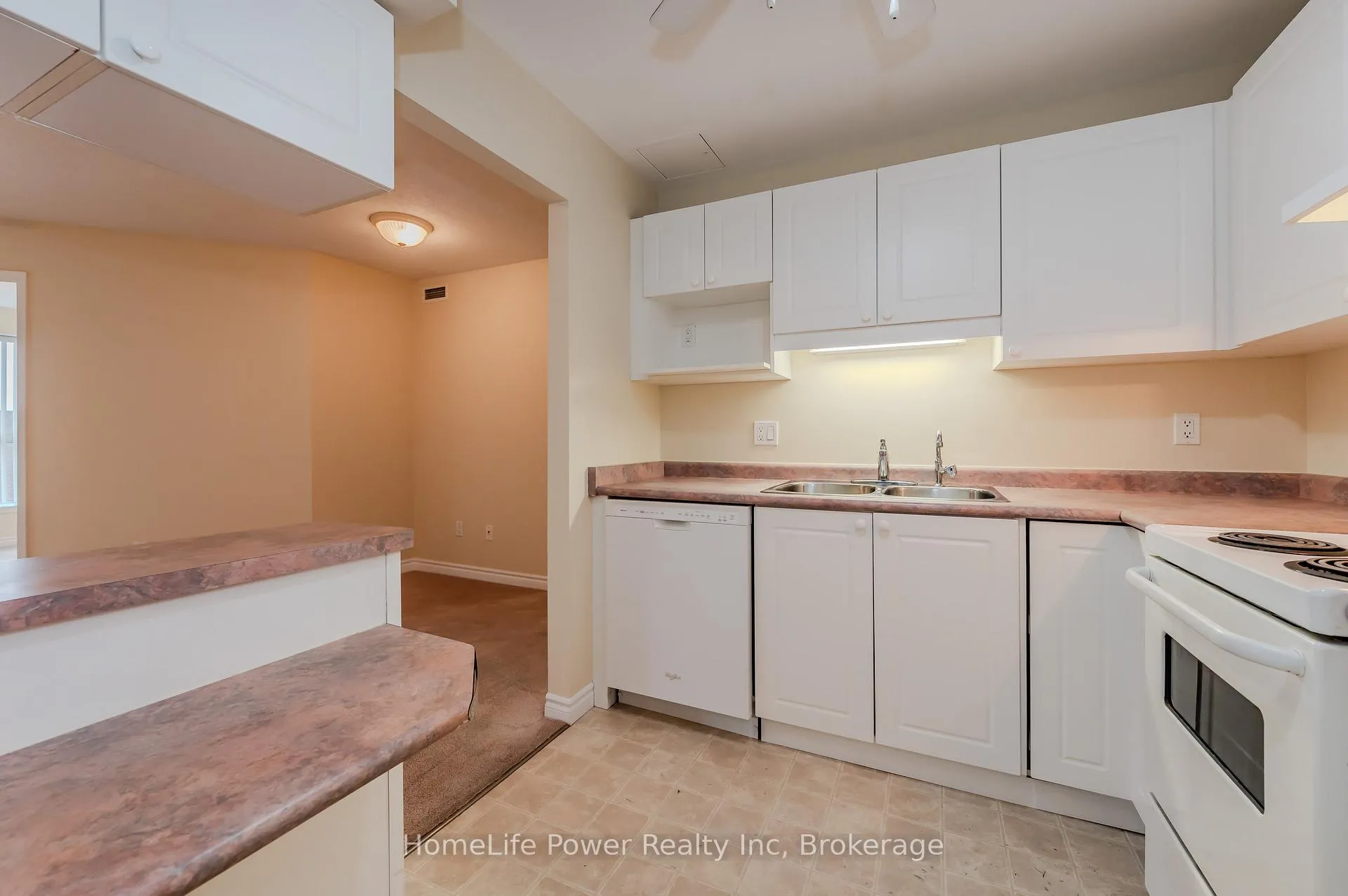 Photo 11 of Unit 506, 20 St George Street, Kitchener — HOMEH