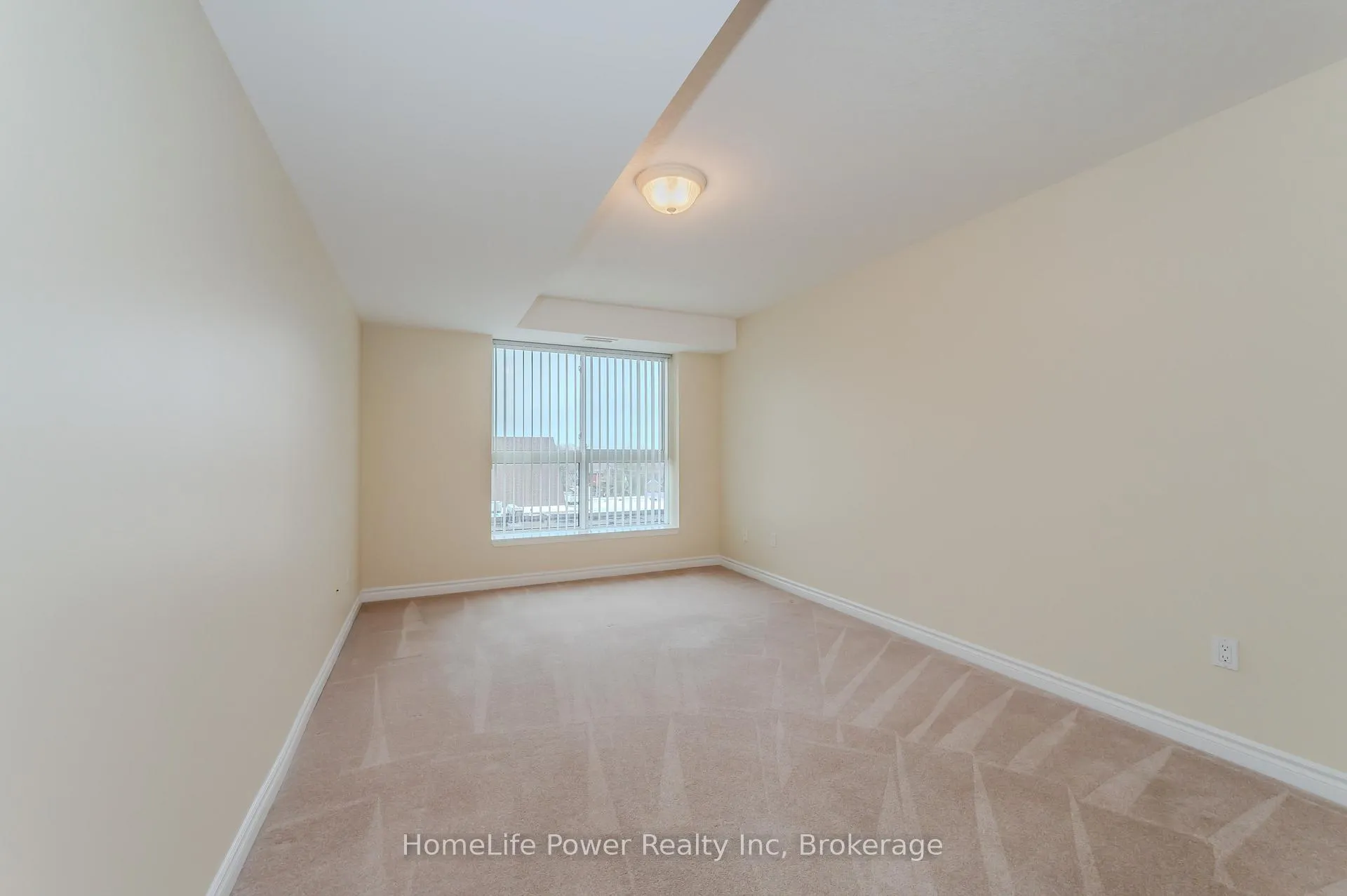 Photo 14 of Unit 506, 20 St George Street, Kitchener — HOMEH