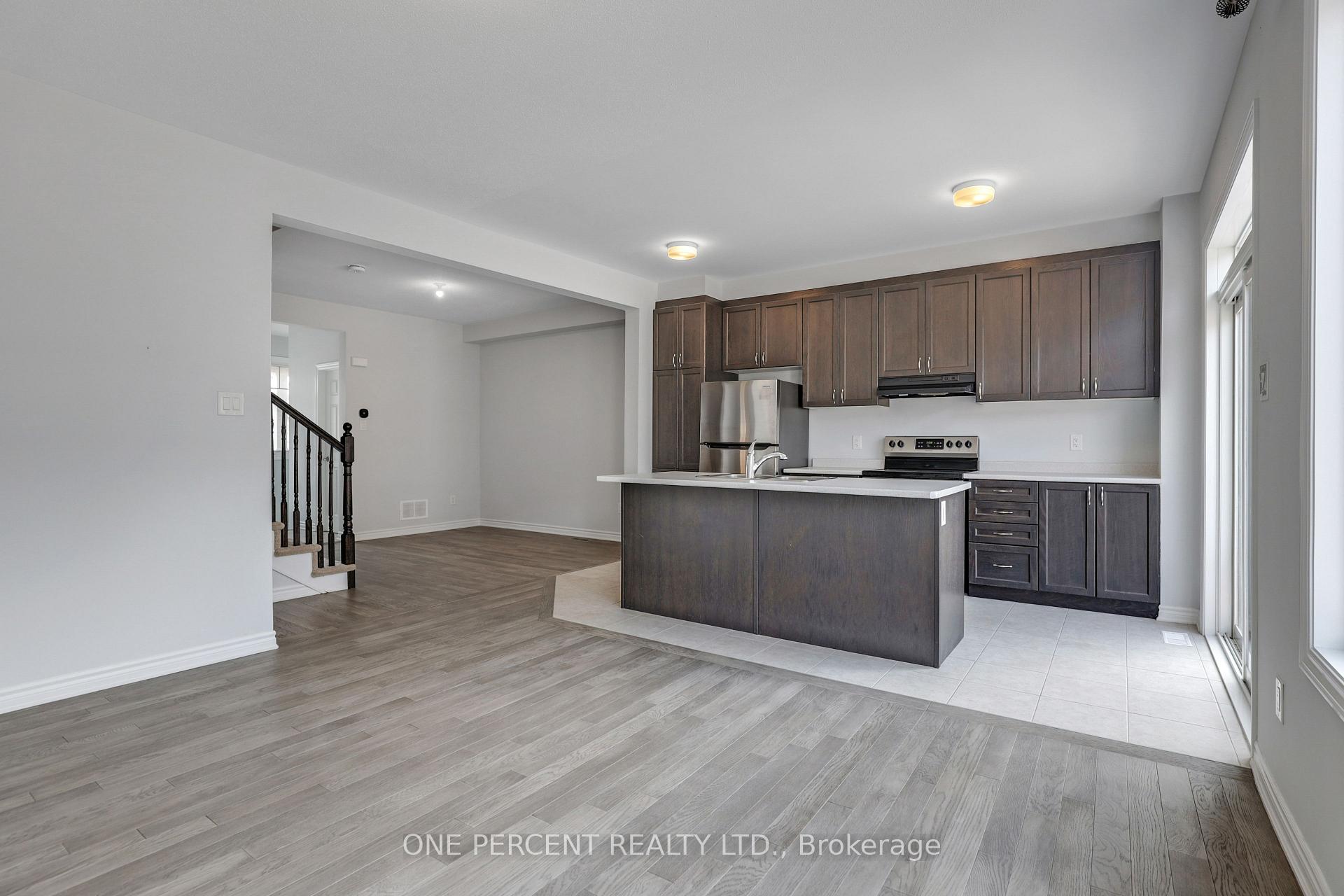 Photo 17 of 733 Megrez Way, Ottawa, Barrhaven - Half Moon Bay — HOMEH