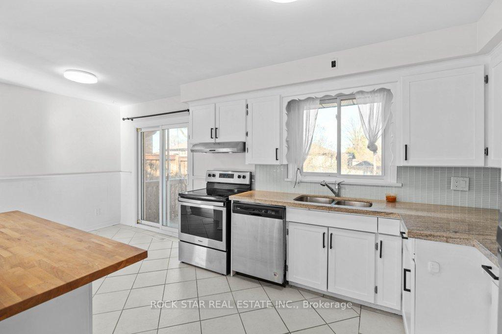 Photo 8 of 149 Victor Boulevard, Hamilton, Greeningdon — HOMEH