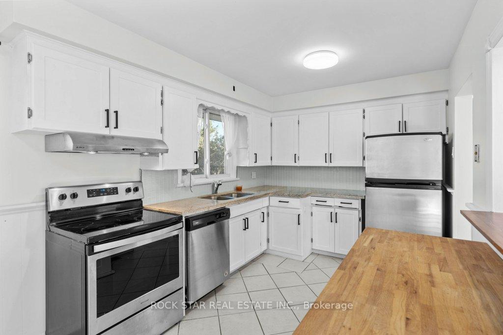 Photo 11 of 149 Victor Boulevard, Hamilton, Greeningdon — HOMEH