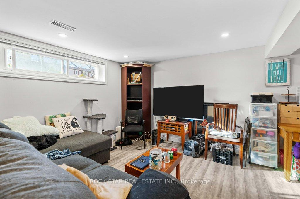 Photo 30 of 149 Victor Boulevard, Hamilton, Greeningdon — HOMEH