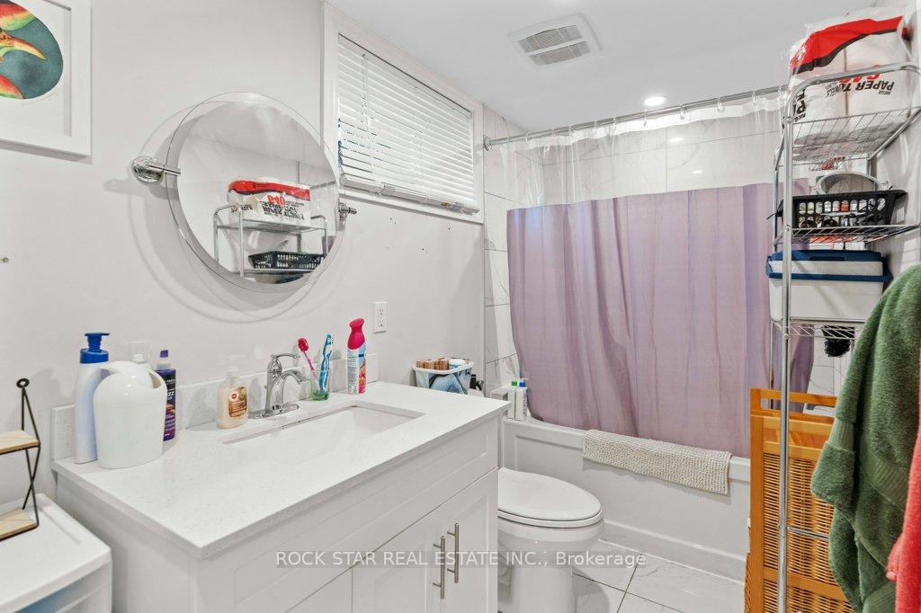 Photo 34 of 149 Victor Boulevard, Hamilton, Greeningdon — HOMEH