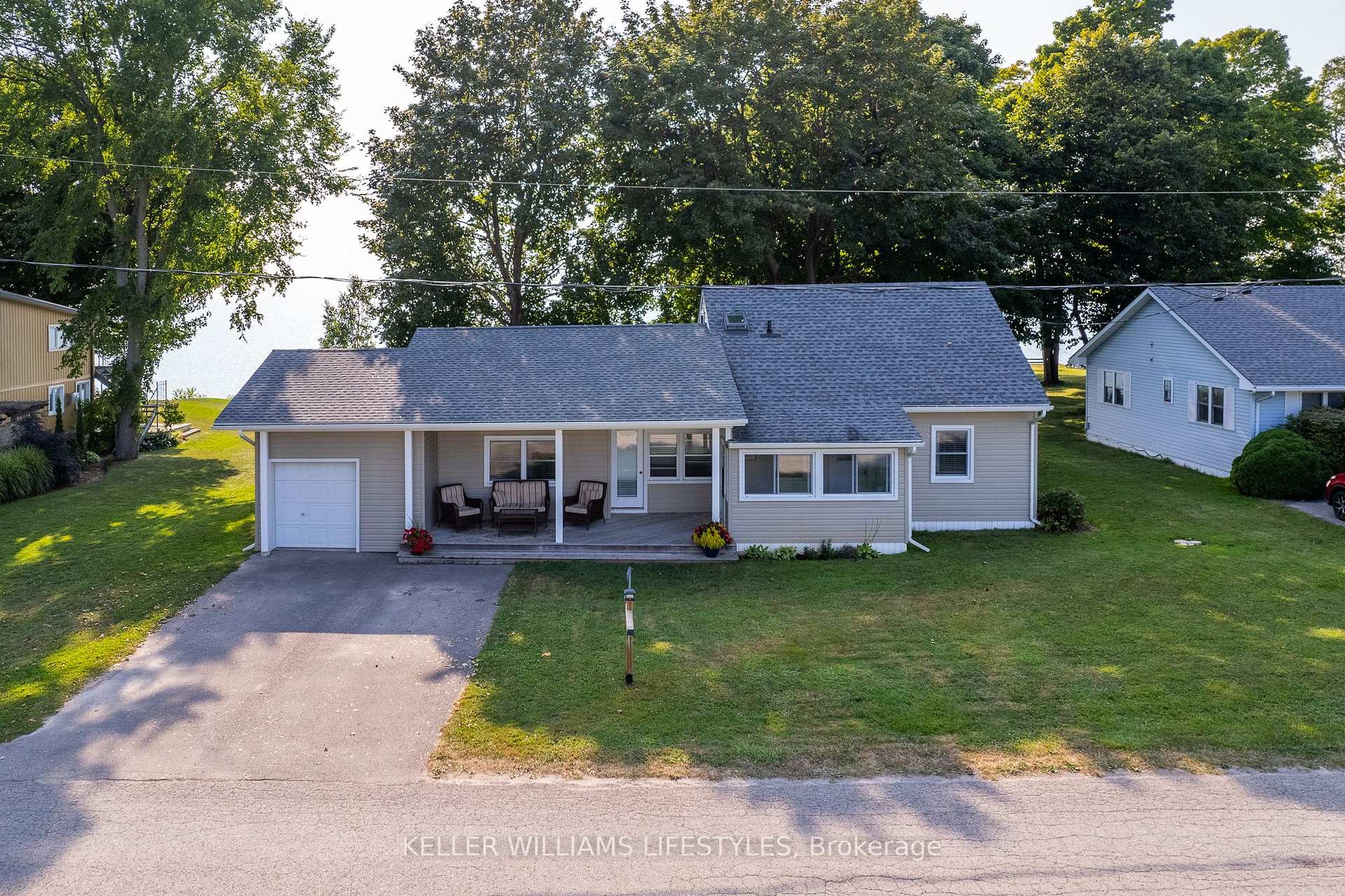Photo 1 of 77525 Melena Drive, Bluewater, Bayfield — HOMEH