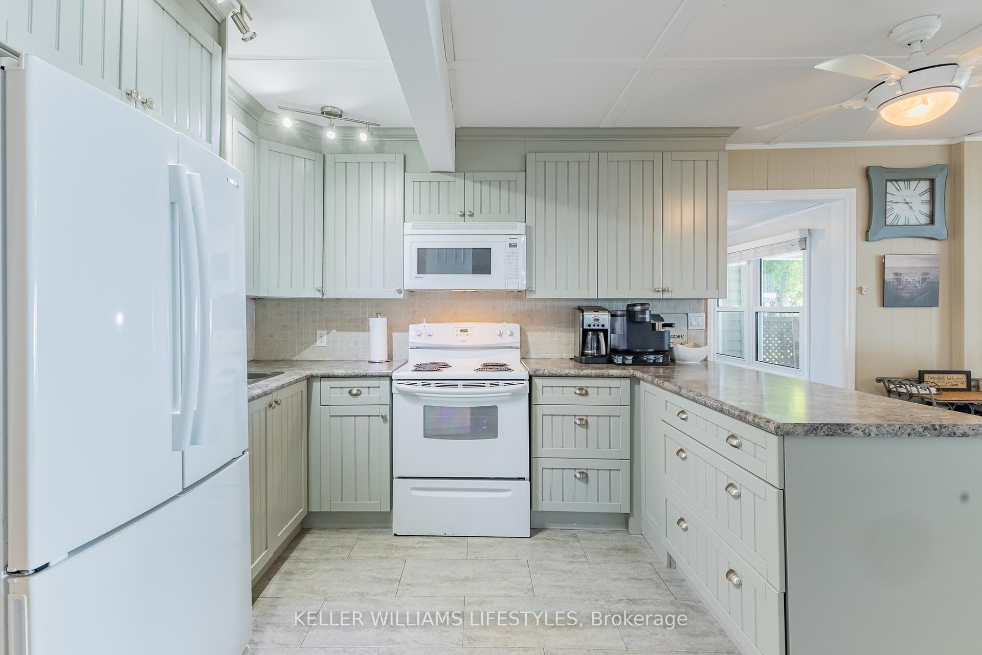 Photo 9 of 77525 Melena Drive, Bluewater, Bayfield — HOMEH