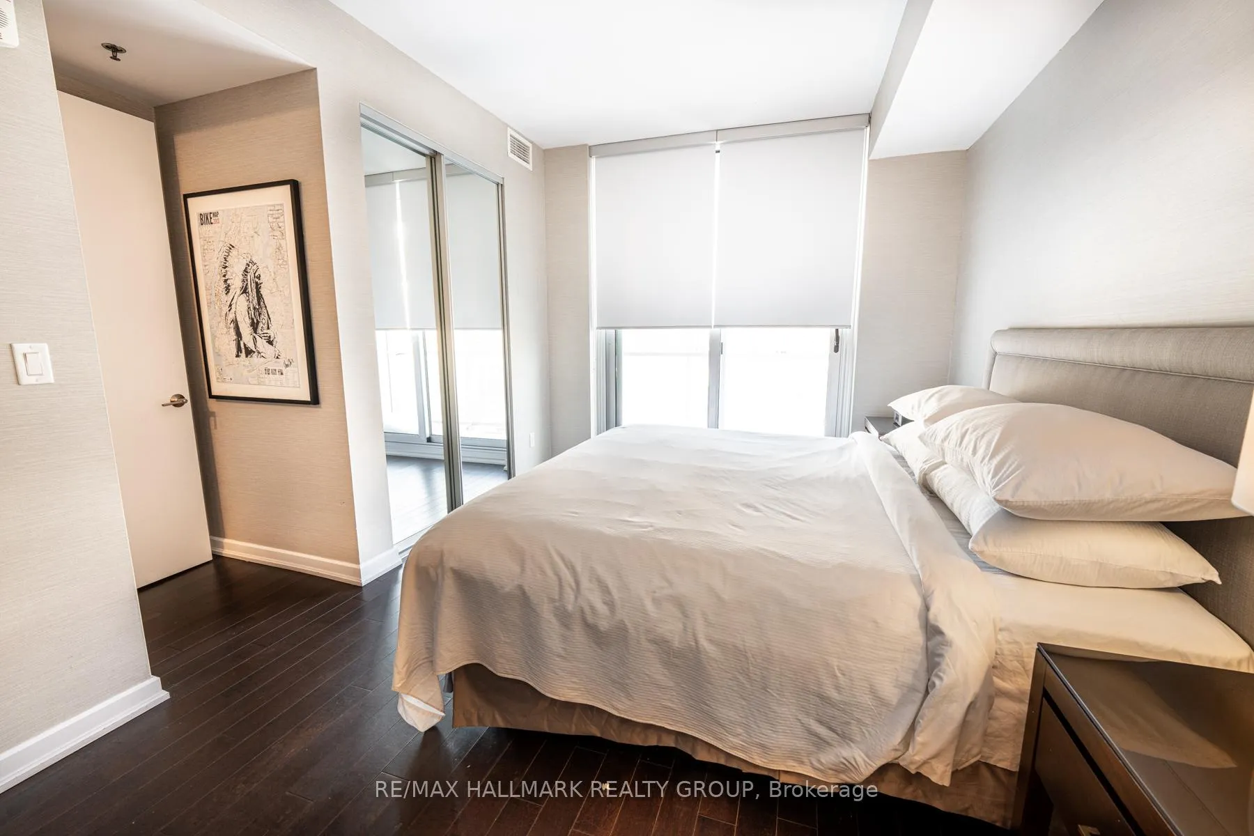 Photo 6 of Unit 203, 300 Lisgar Street, Ottawa, Ottawa Centre — HOMEH