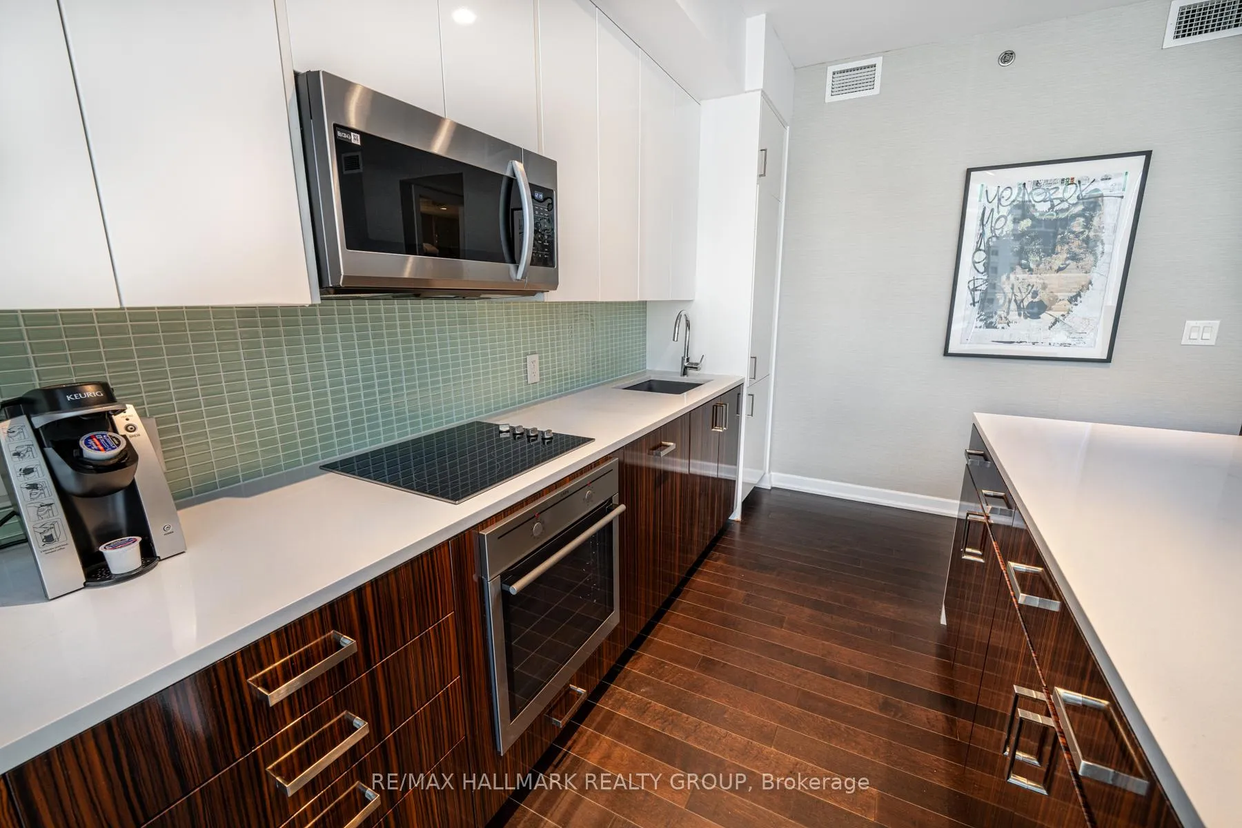 Photo 11 of Unit 203, 300 Lisgar Street, Ottawa, Ottawa Centre — HOMEH