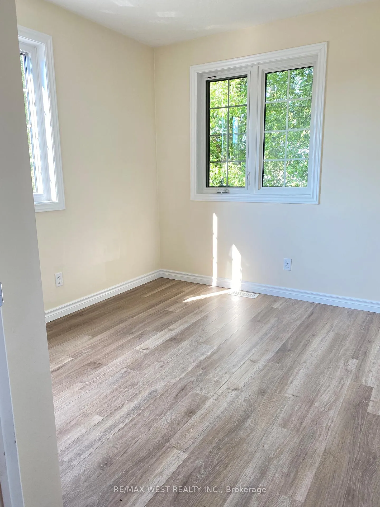 Photo 3 of Unit 1, 93 Gage Avenue, Kitchener — HOMEH